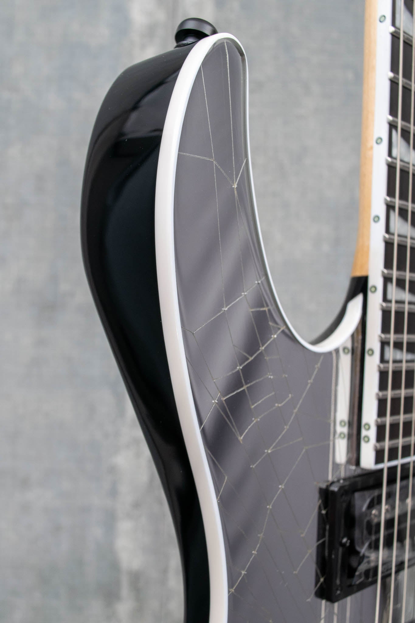 Jackson Pro Plus Series Soloist SL2 Shattered Mirror Mint
