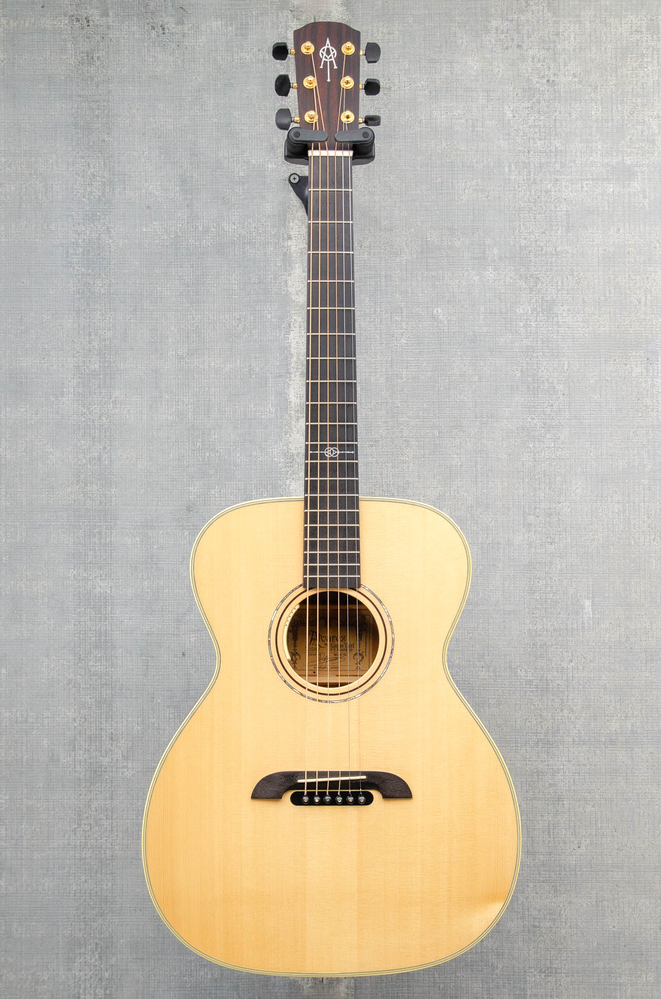 Used Alvarez-Yairi FYM60HD Acoustic