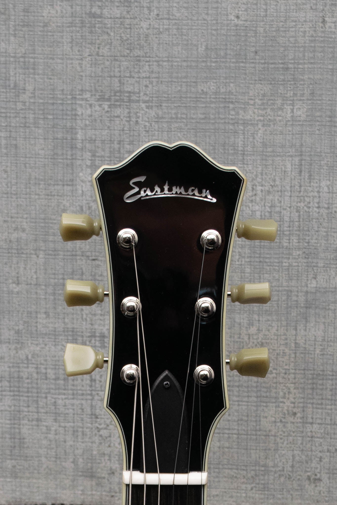Eastman T484-BK Black 14" Thinline