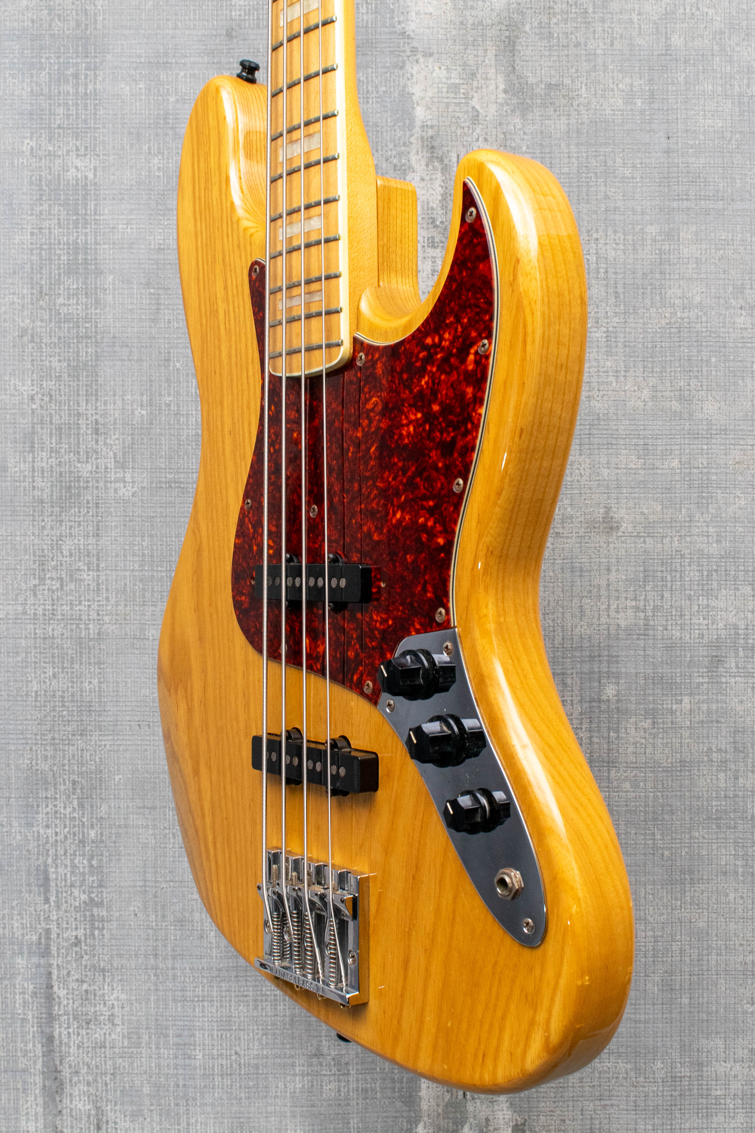 Used Fender JB-72 Jazz Bass - Natural (1985-86) (Japan)