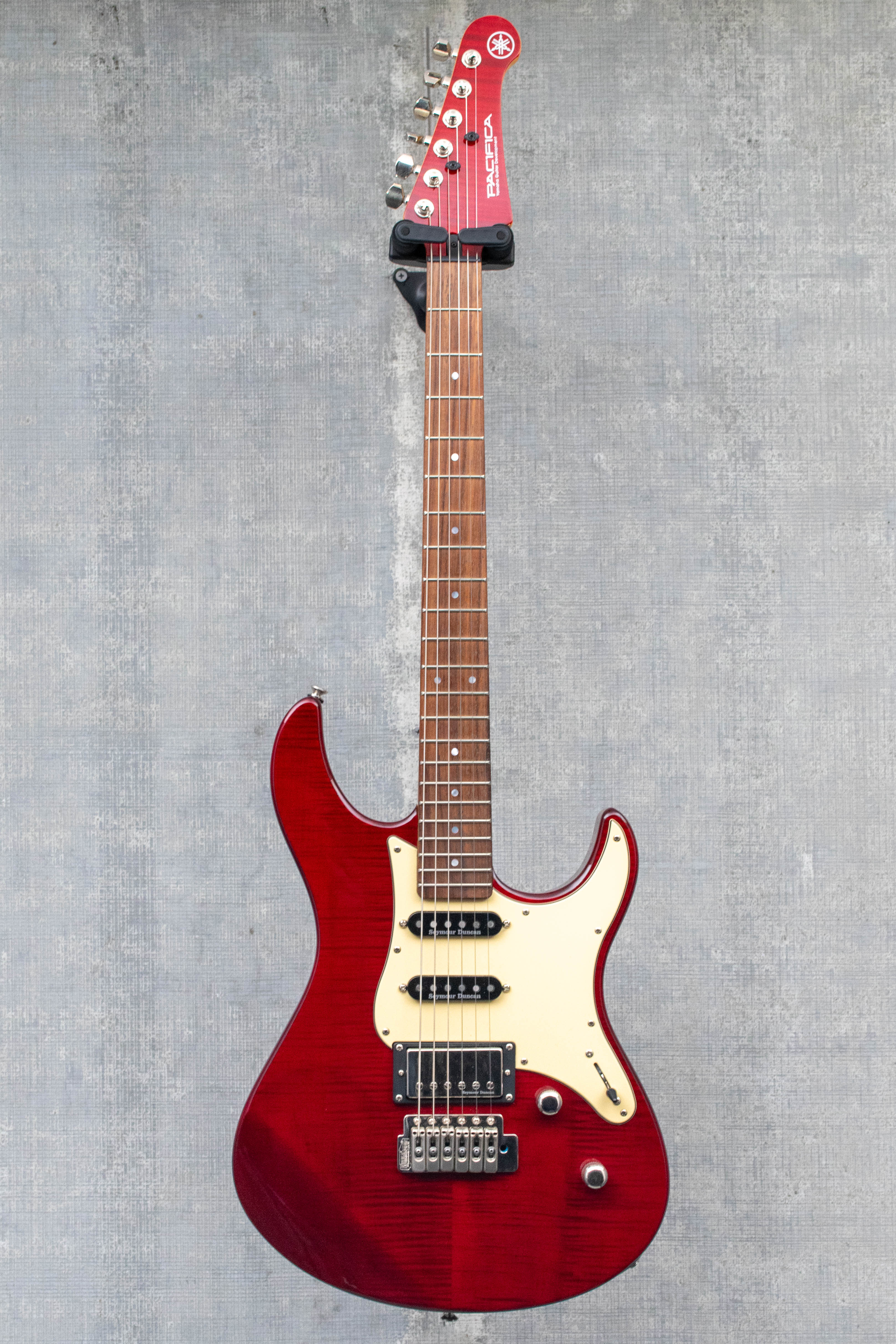 Used Yamaha Pacifica PAC612VIIFMX Electric Guitar Fired Red