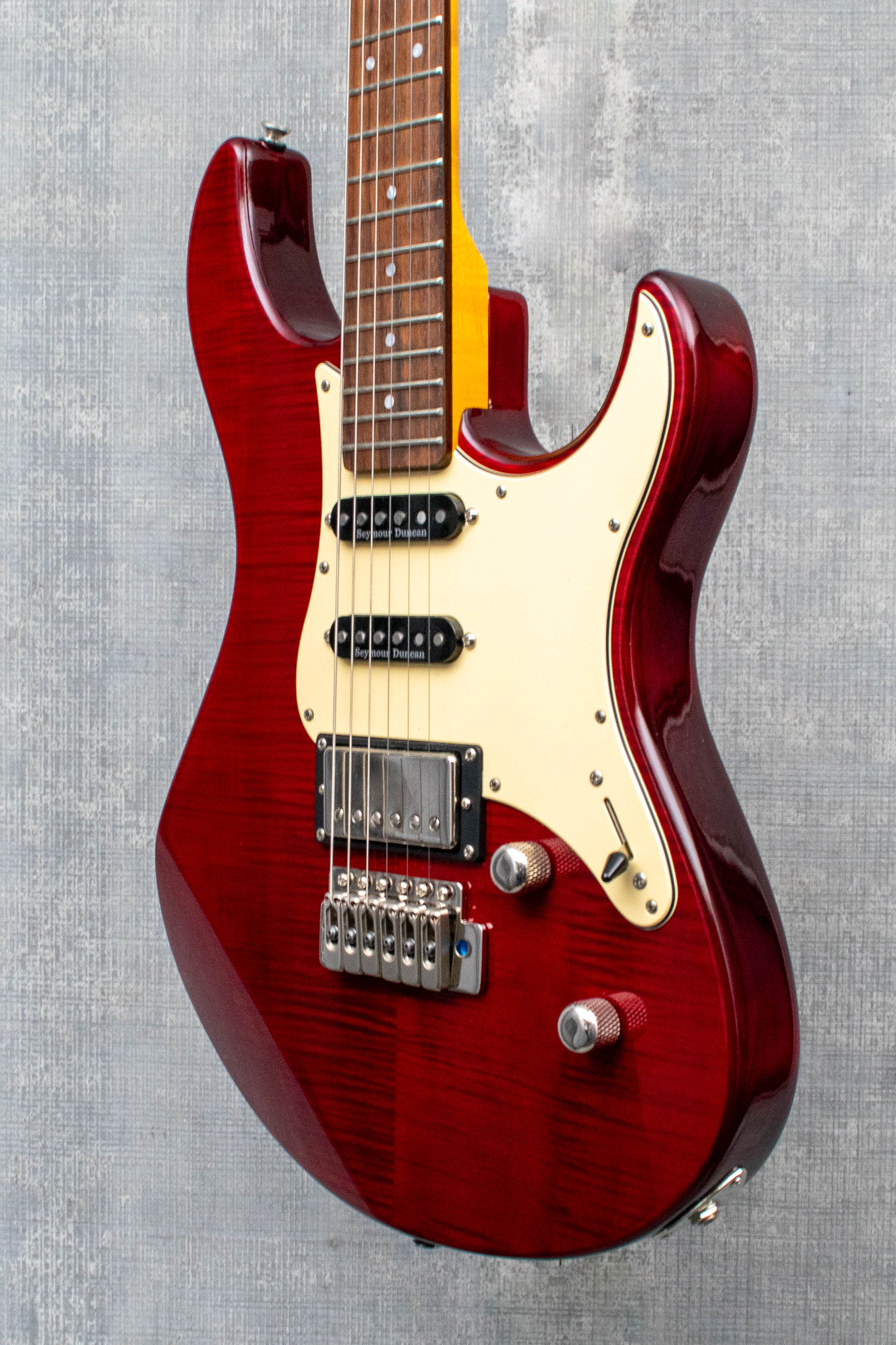 Used Yamaha Pacifica PAC612VIIFMX Electric Guitar Fired Red