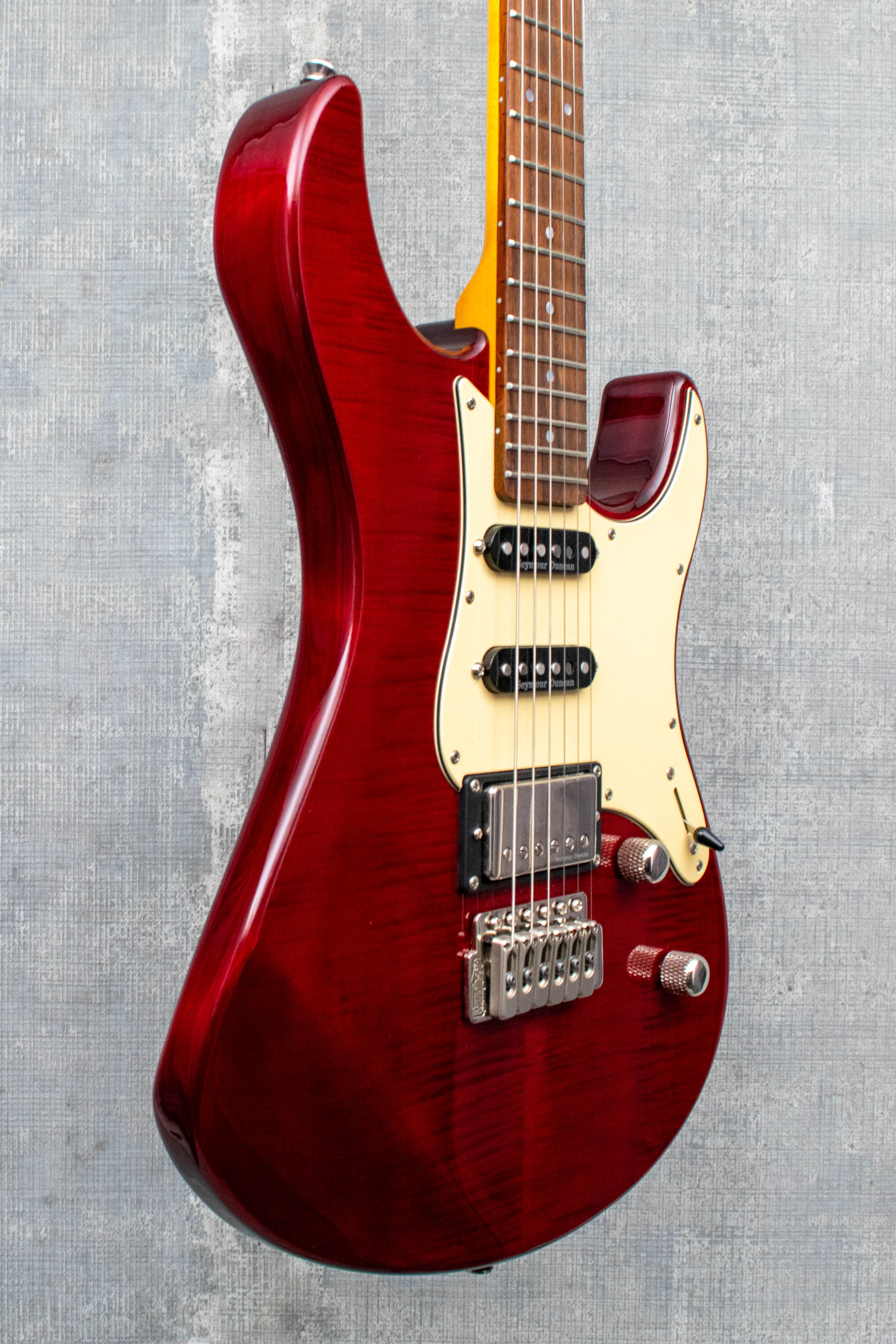 Used Yamaha Pacifica PAC612VIIFMX Electric Guitar Fired Red