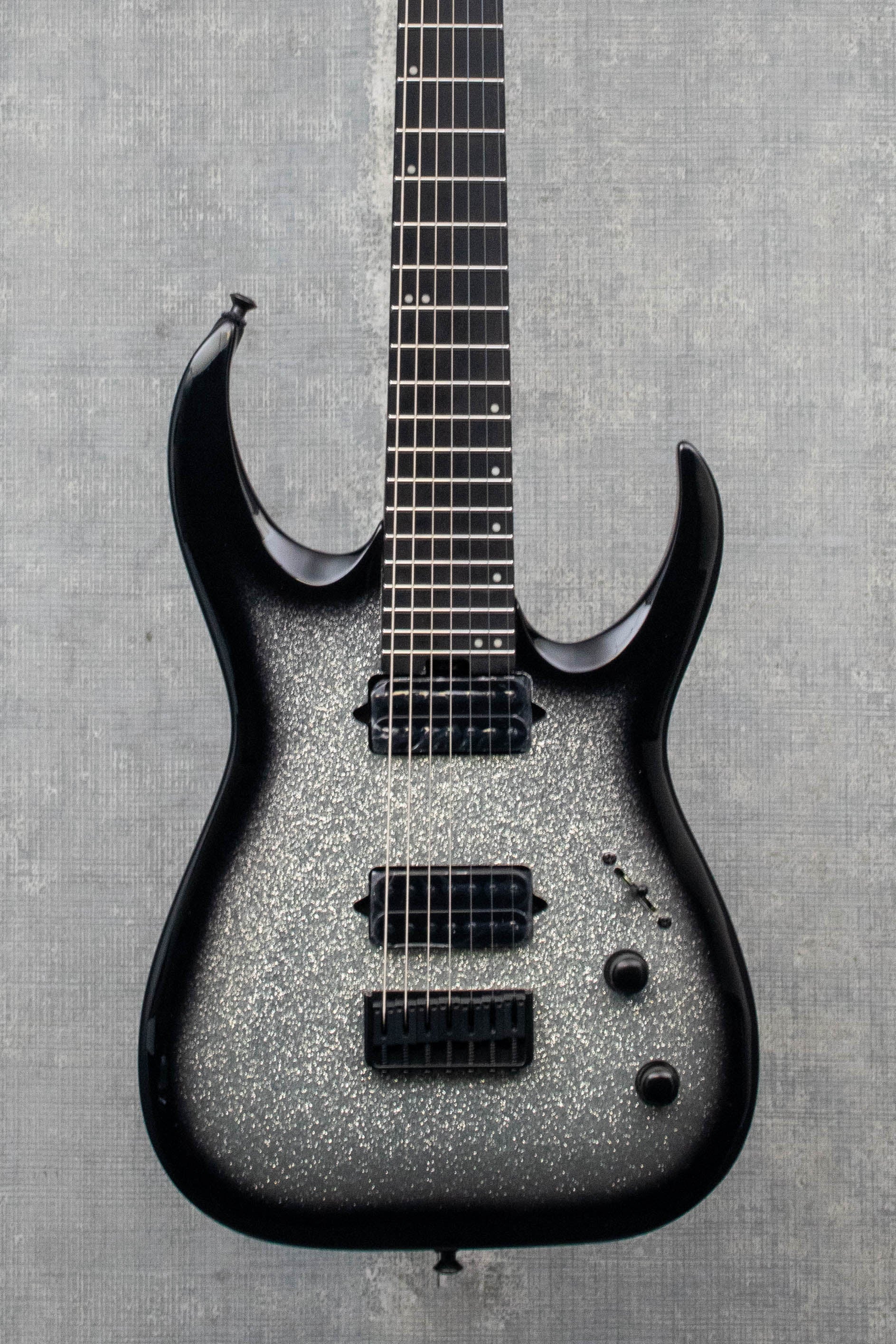 Jackson Pro Series Signature Misha Mansoor Juggernaut HT7 Silverburst Sparkle MINT