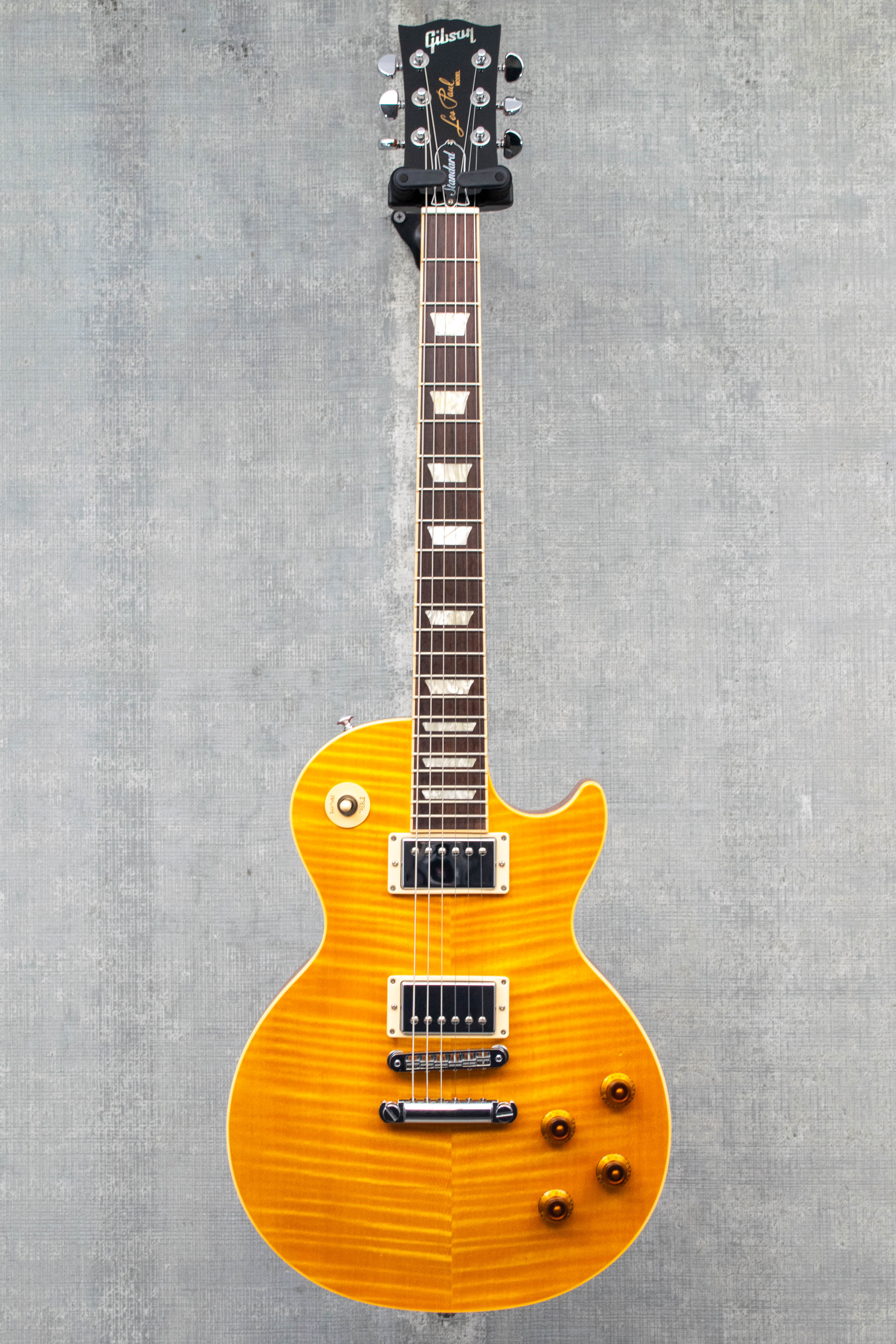 Used Gibson Les Paul Standard - Trans Amber (2016)