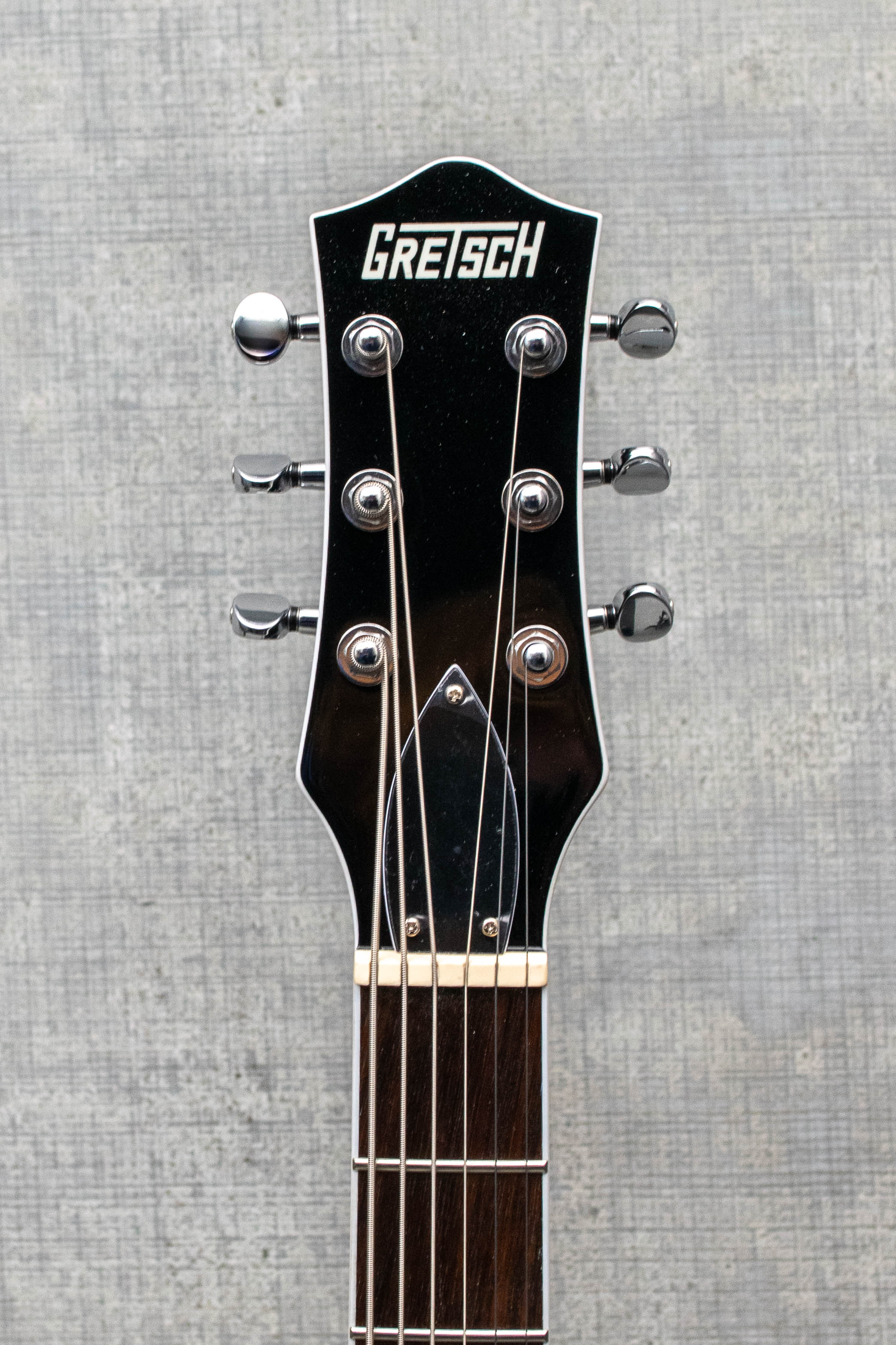 Gretsch G5260 Electromatic Jet Baritone with V-Stoptail Laurel Fingerboard Bristol Fog
