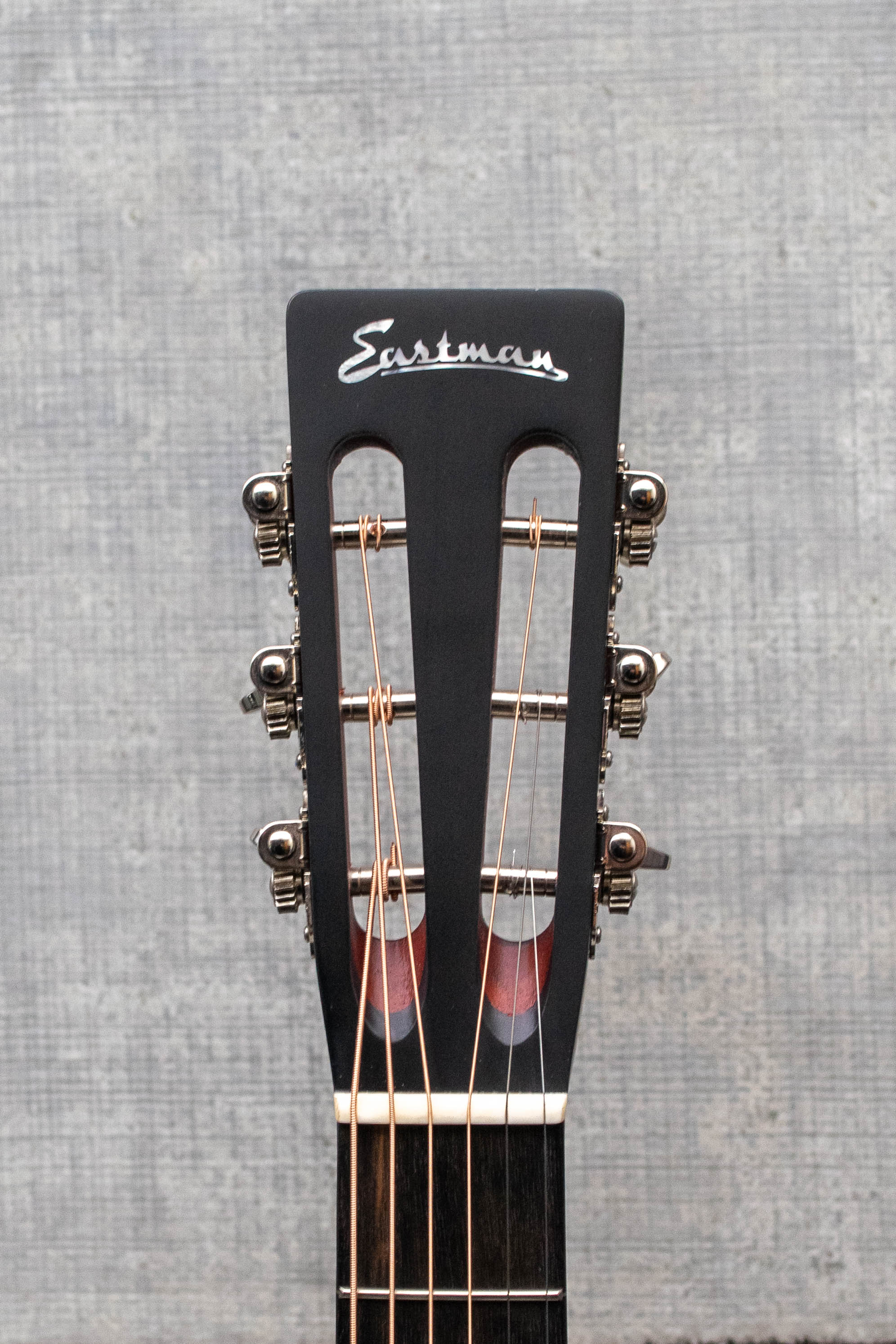 Eastman E1P Deluxe - Sunburst (SN27)