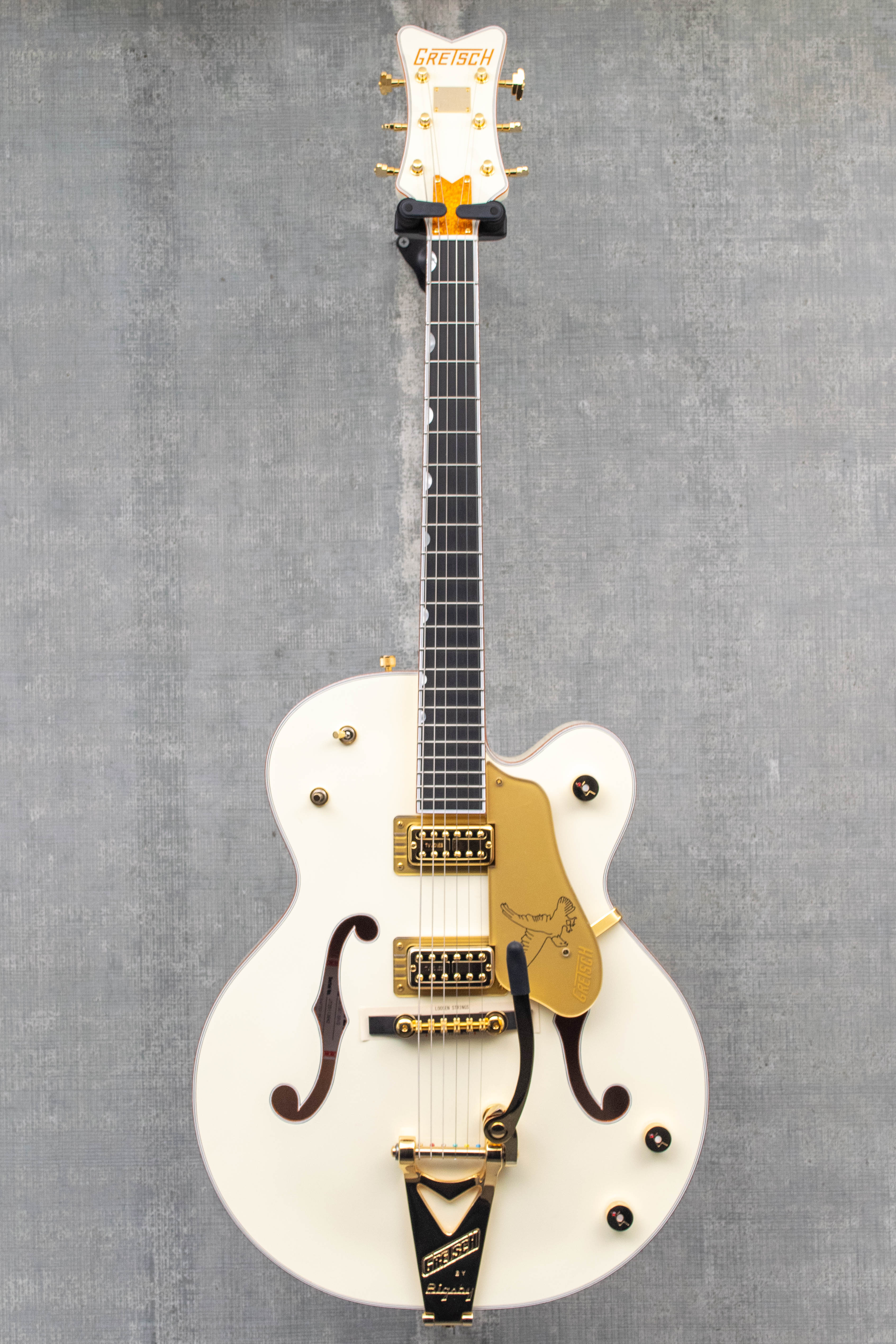 Gretsch G6136T-59 Vintage Select Edition '59 Falcon™ Hollow Body with Bigsby TV Jones Vintage White Lacquer