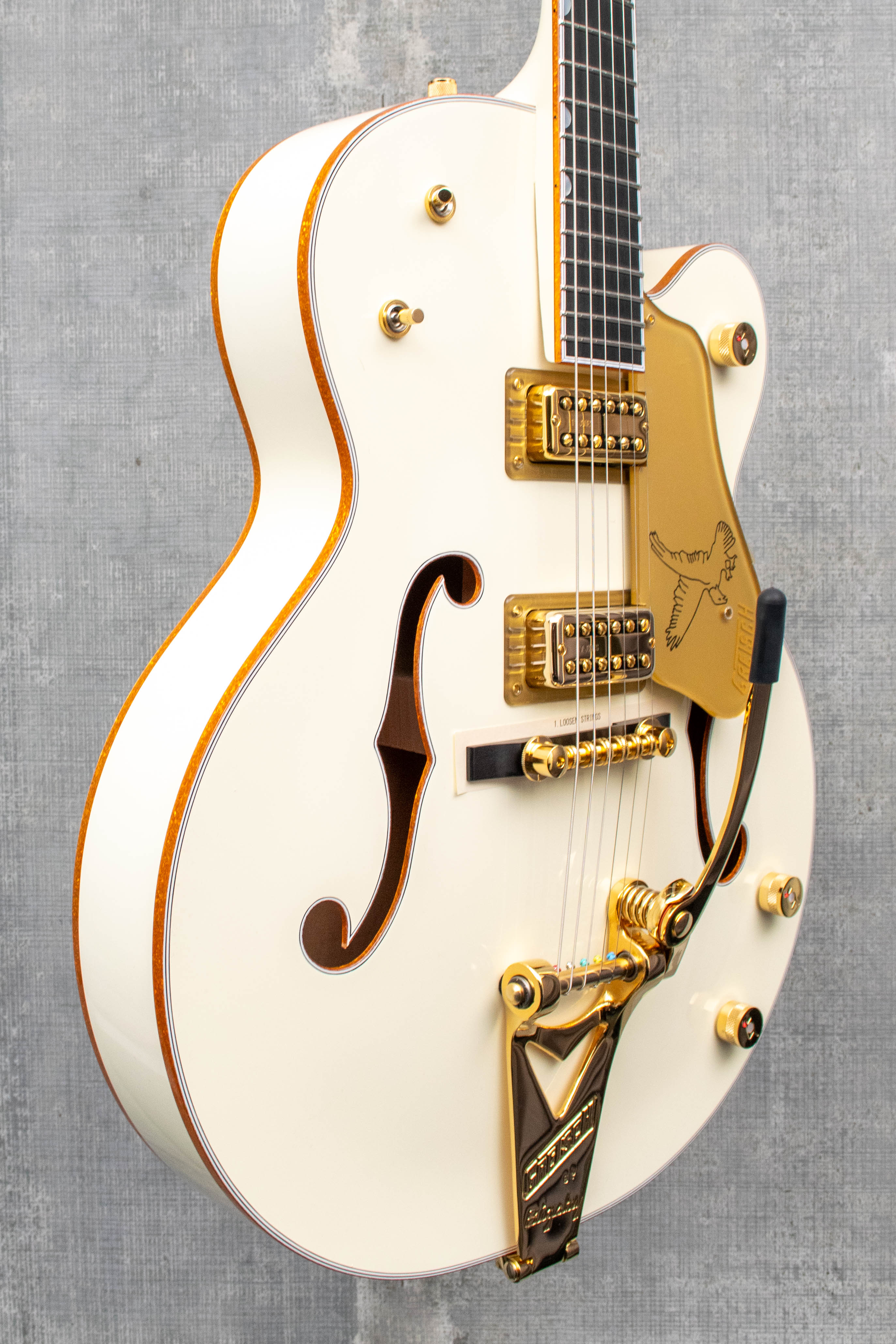 Gretsch G6136T-59 Vintage Select Edition '59 Falcon™ Hollow Body with Bigsby TV Jones Vintage White Lacquer