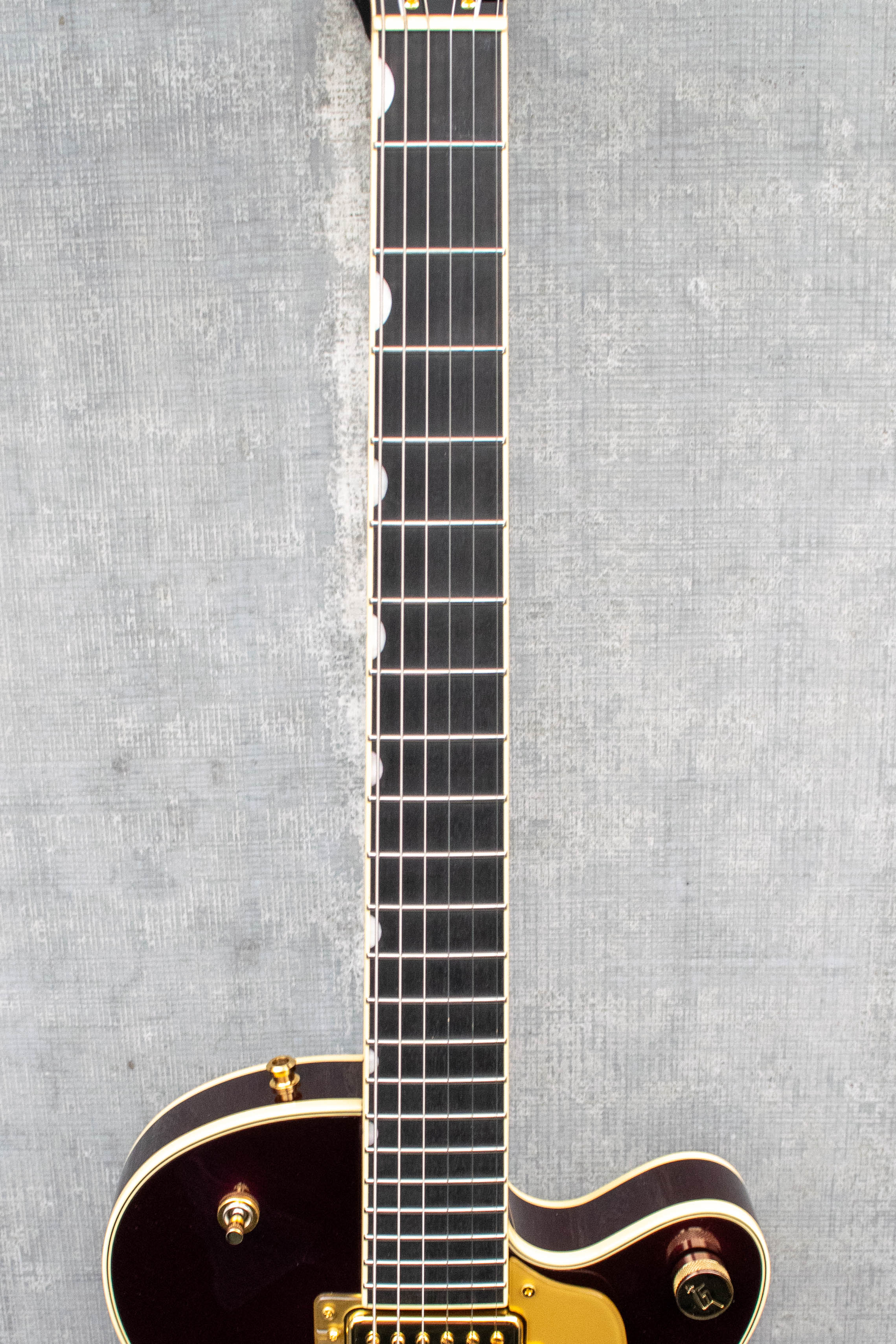 Gretsch Broadkaster® Jr. LX Center Block with String-Thru Bigsby® and Gold Hardware, Ebony Fingerboard, Blackberry