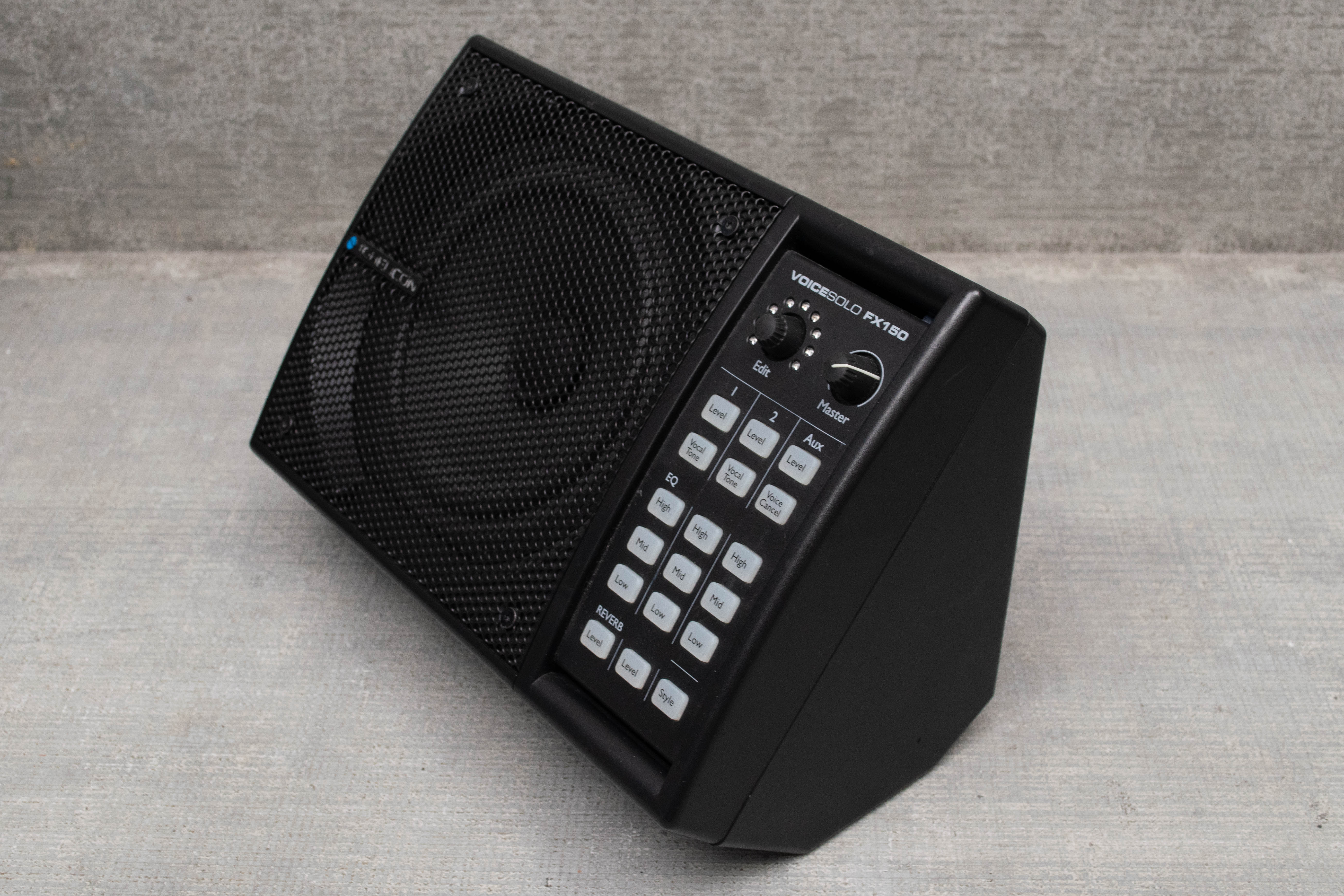 Used TC Helicon Voice Solo FX150