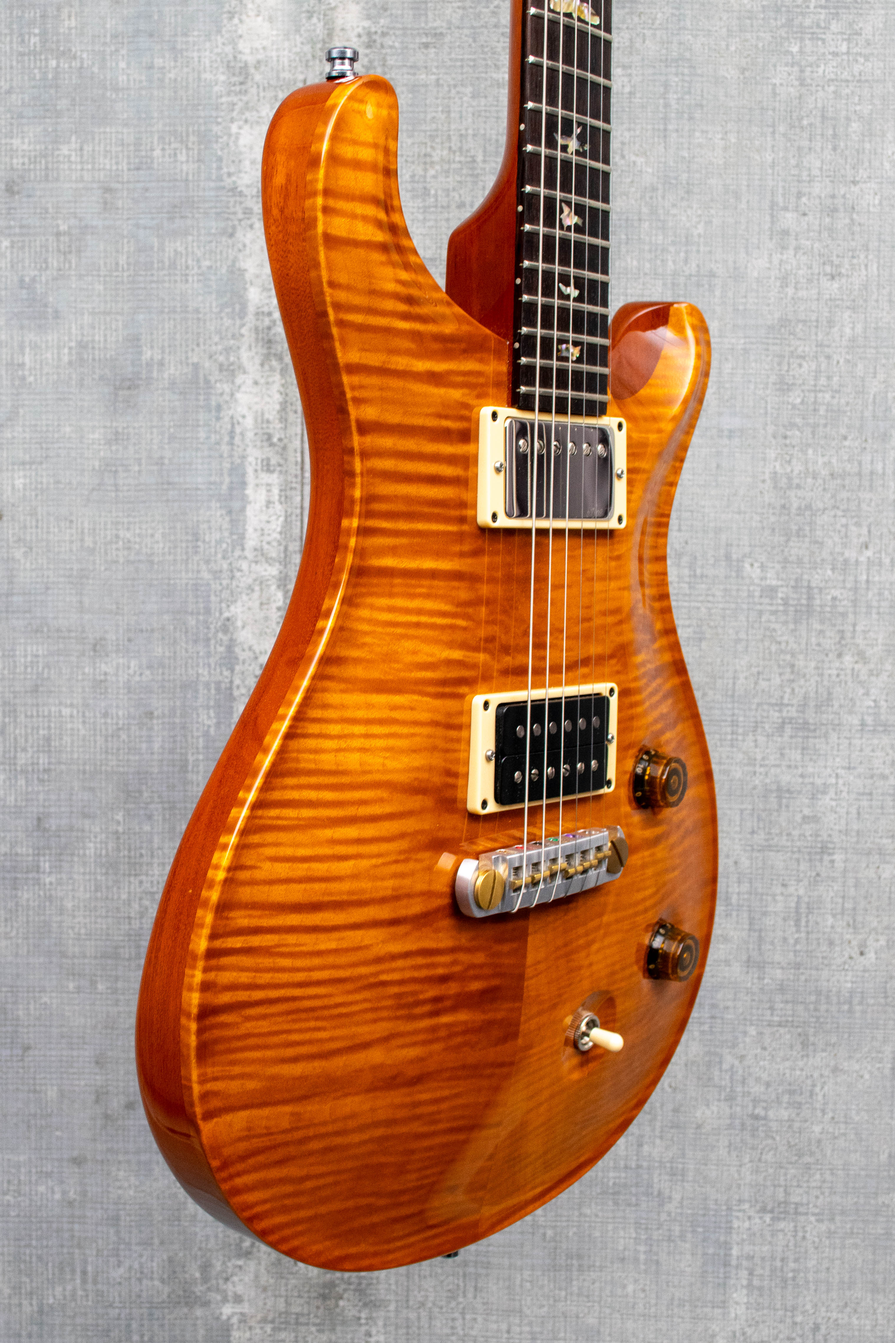 Used Paul Reed Smith Custom 22 Amber (2001) 10-Top (w/ Case)