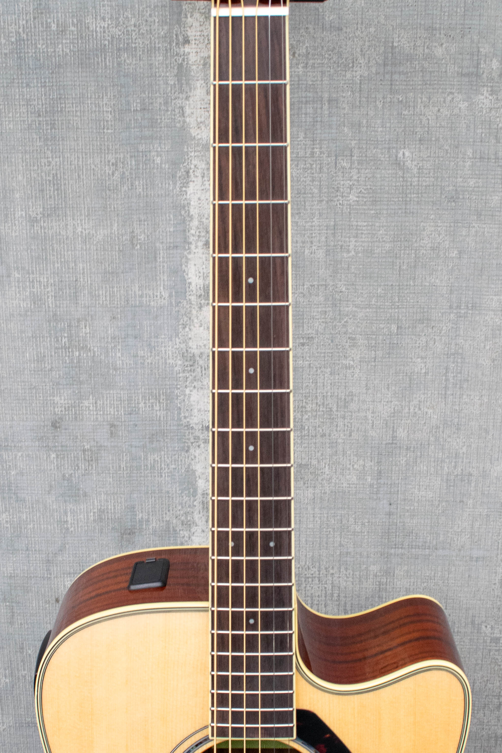 Yamaha FGX830C Acoustic Guitar