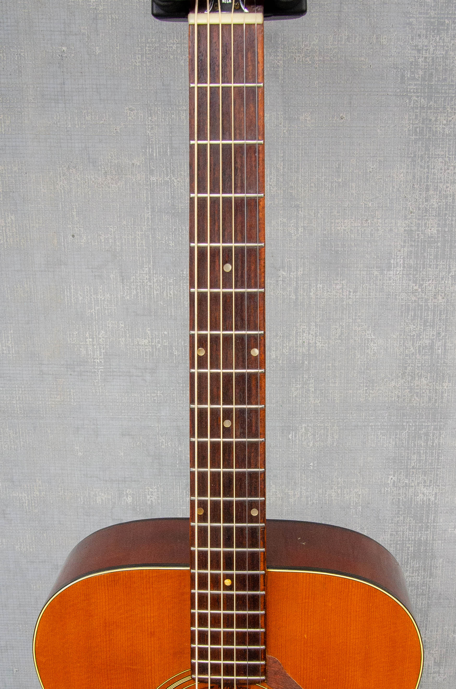 Used Yamaha FG-150 Red Label (1967)