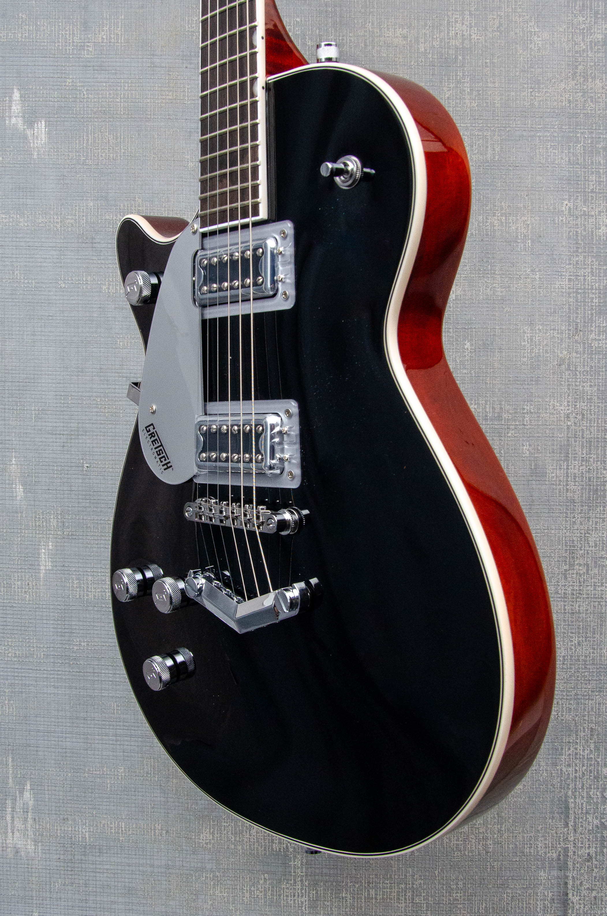 Gretsch G5230LH Electromatic Jet FT Single-Cut with V-Stoptail, Left-Handed, Black