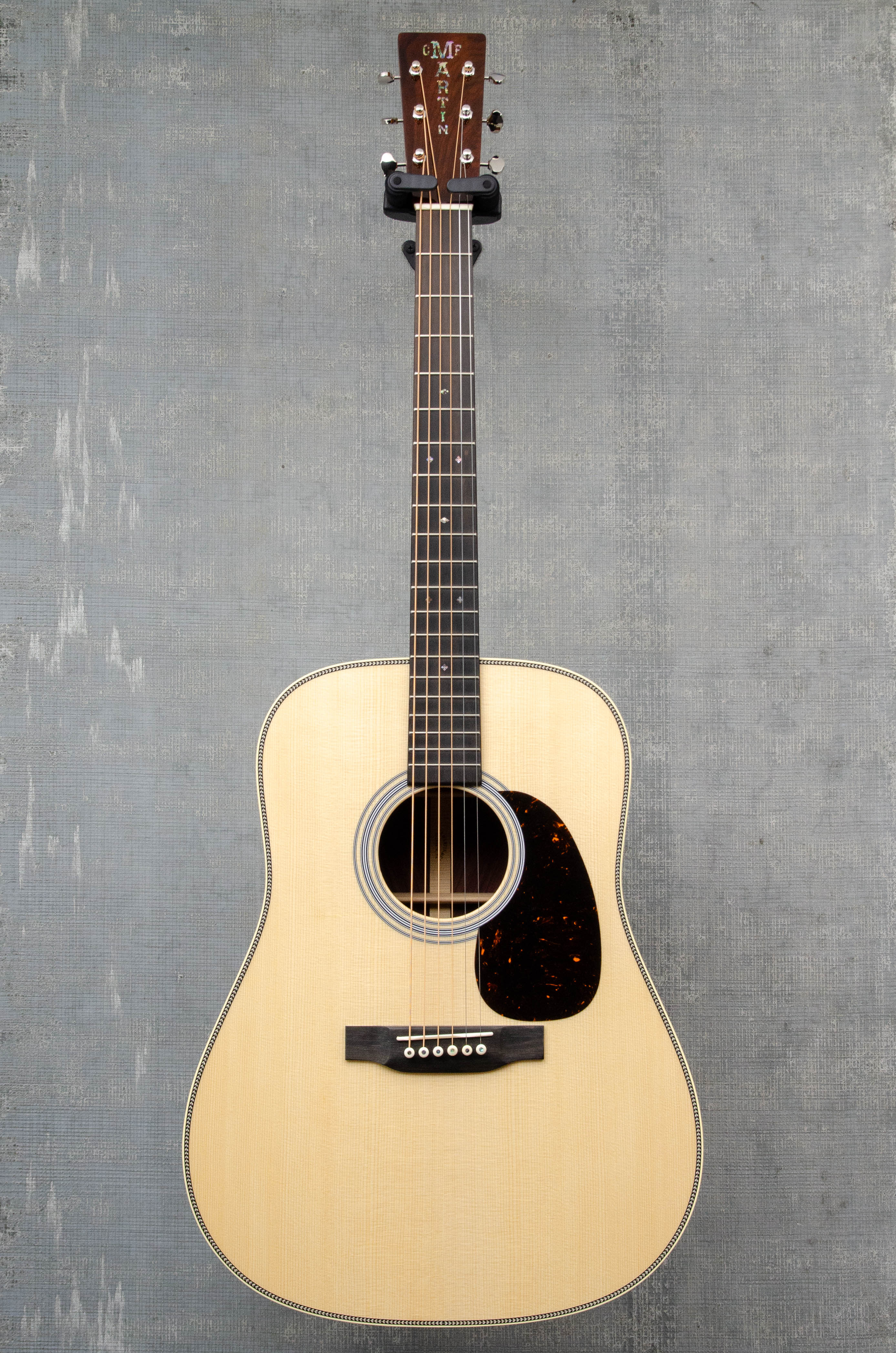 Martin Custom Shop HD-28 w/ Premium Wild Grain East Indian Rosewood