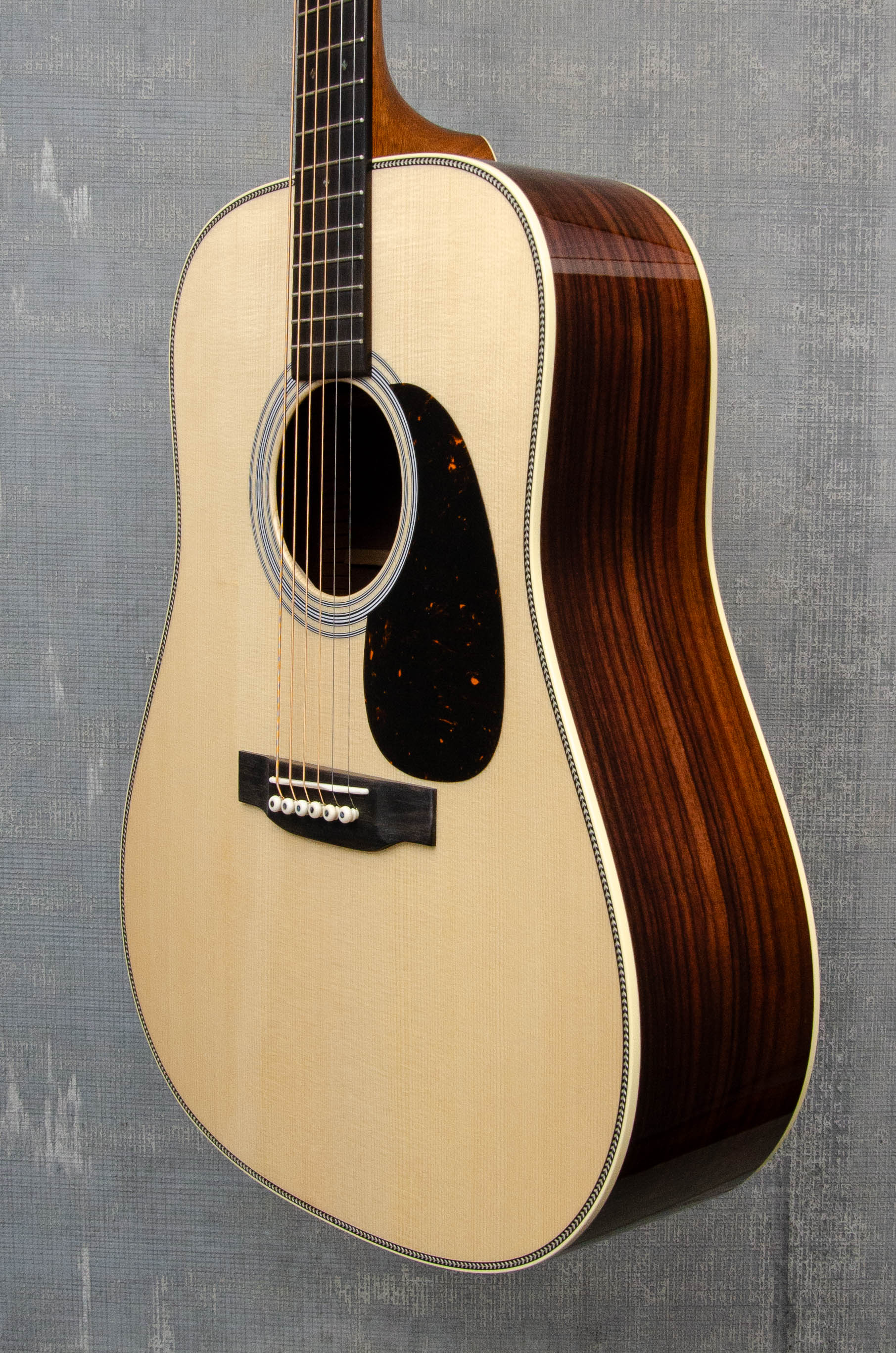 Martin Custom Shop HD-28 w/ Premium Wild Grain East Indian Rosewood