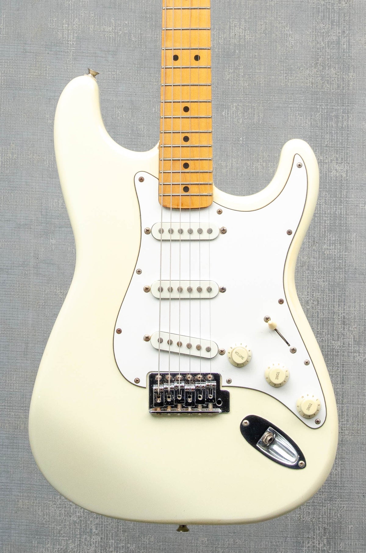 Used Fender Standard Stratocaster - Olympic White (MIM)