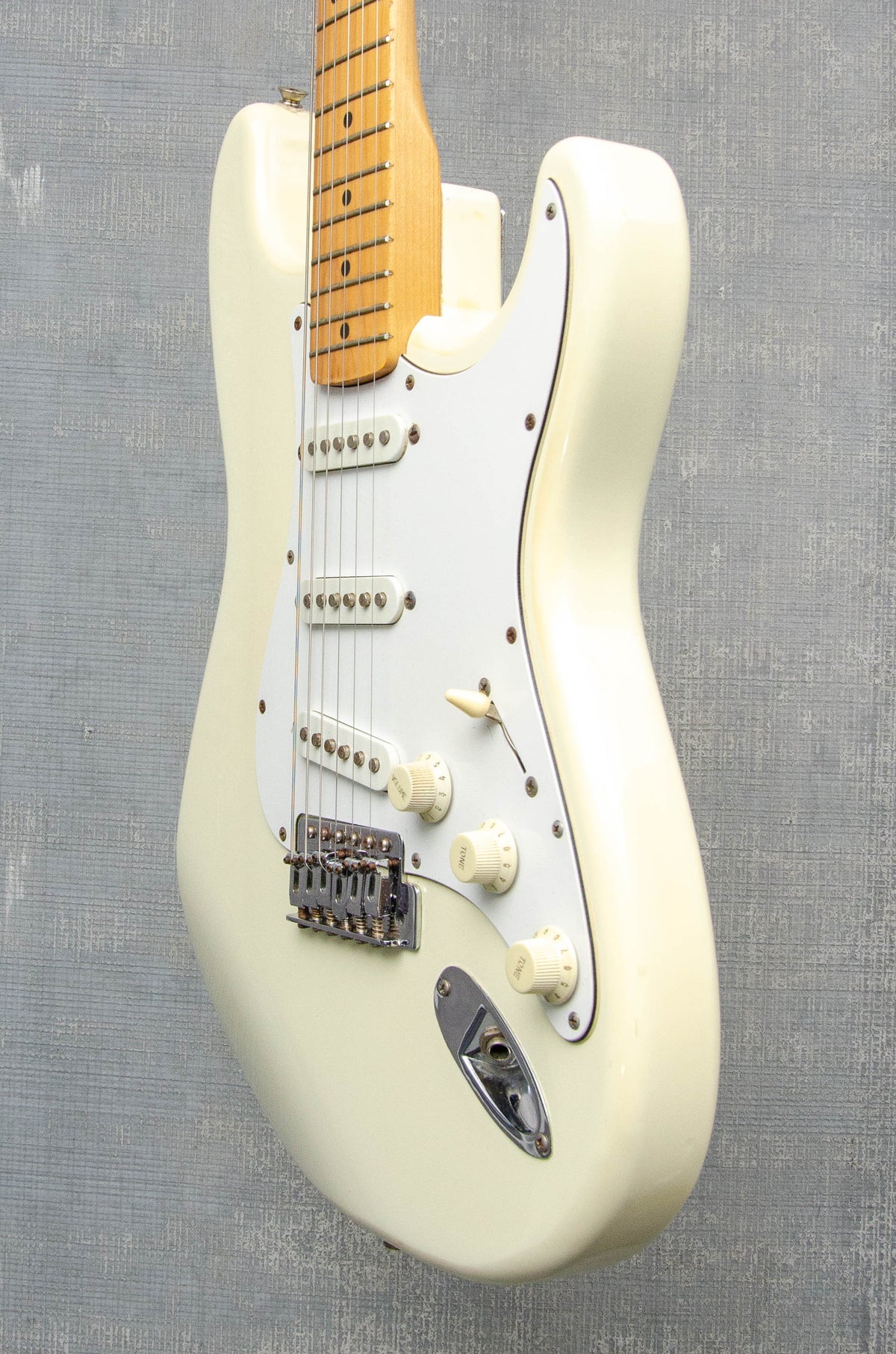 Used Fender Standard Stratocaster - Olympic White (MIM)