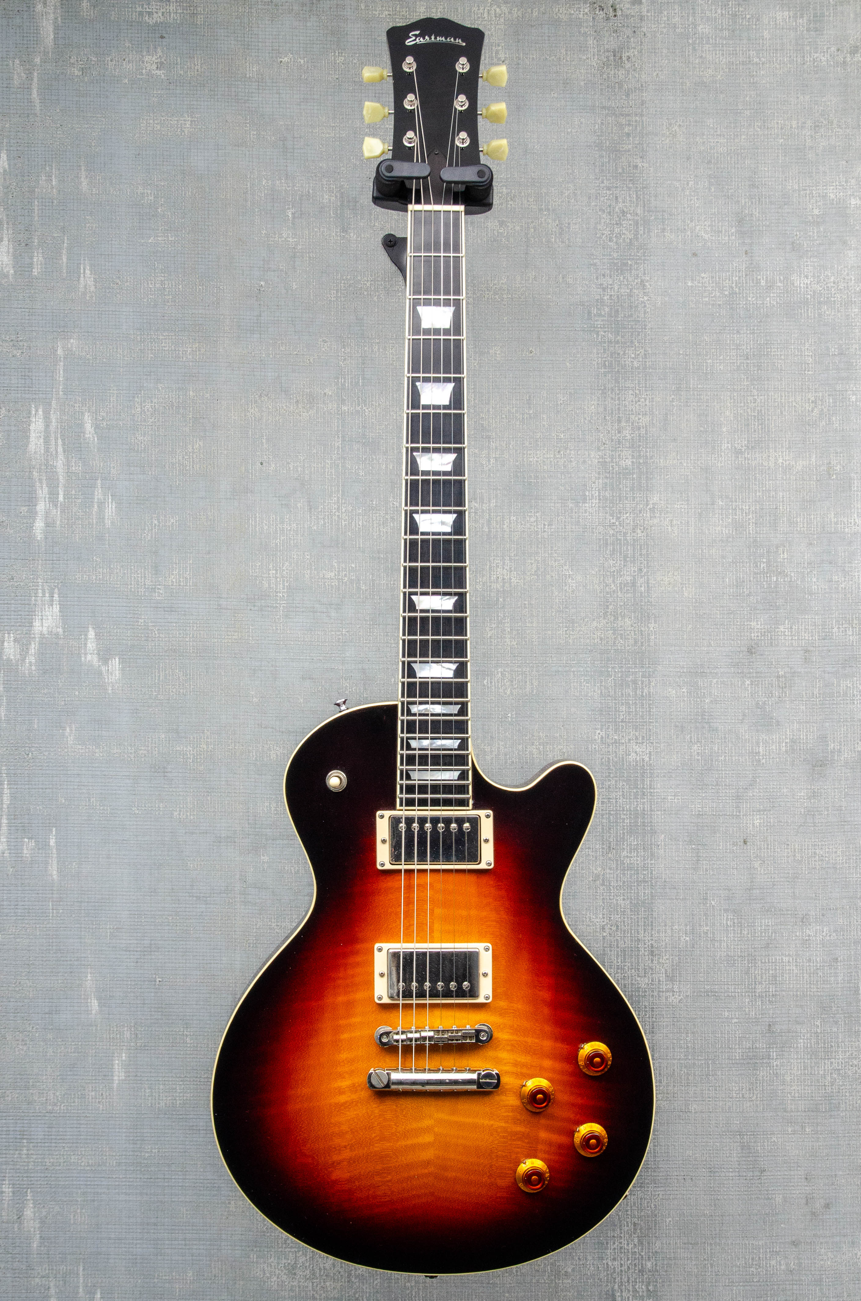 Used Eastman SB-59-SB (w/ OHSC) - Sunburstused