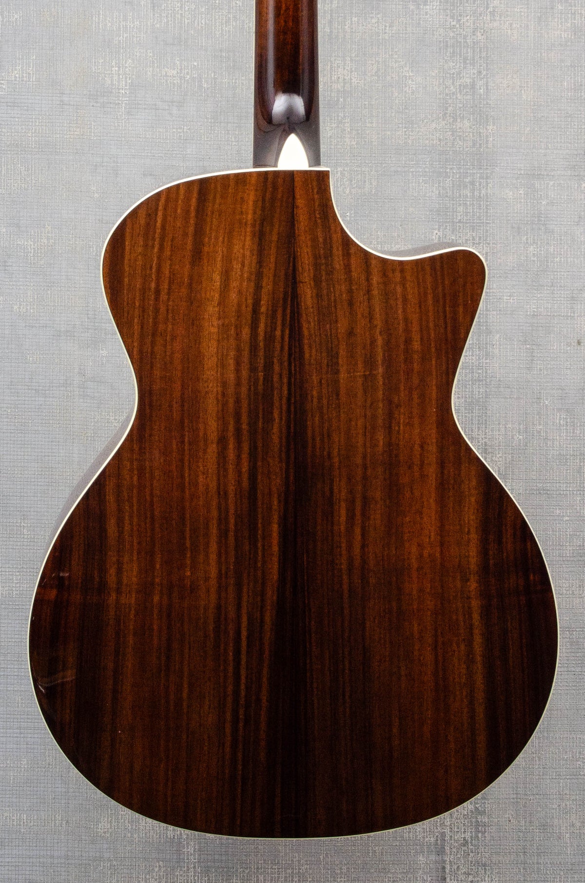 Used Eastman AC422LCE Lefty Cutaway Acoustic-Electric