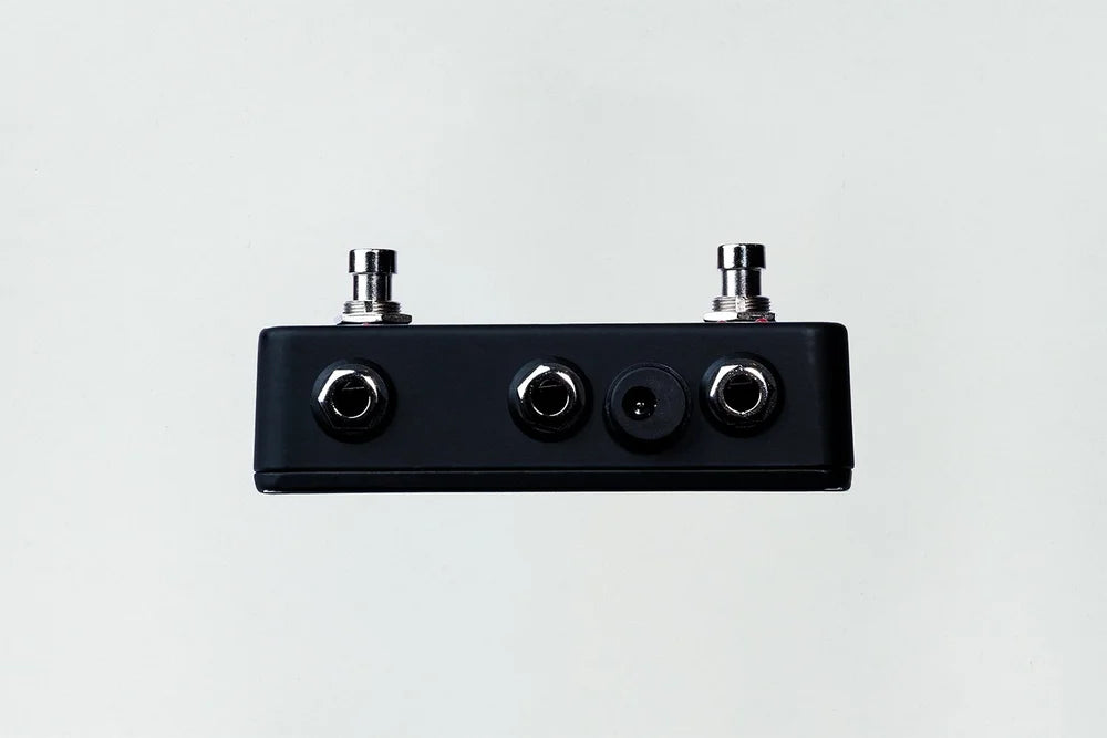 Old Blood Noise Endeavors AB/Y Switcher HK