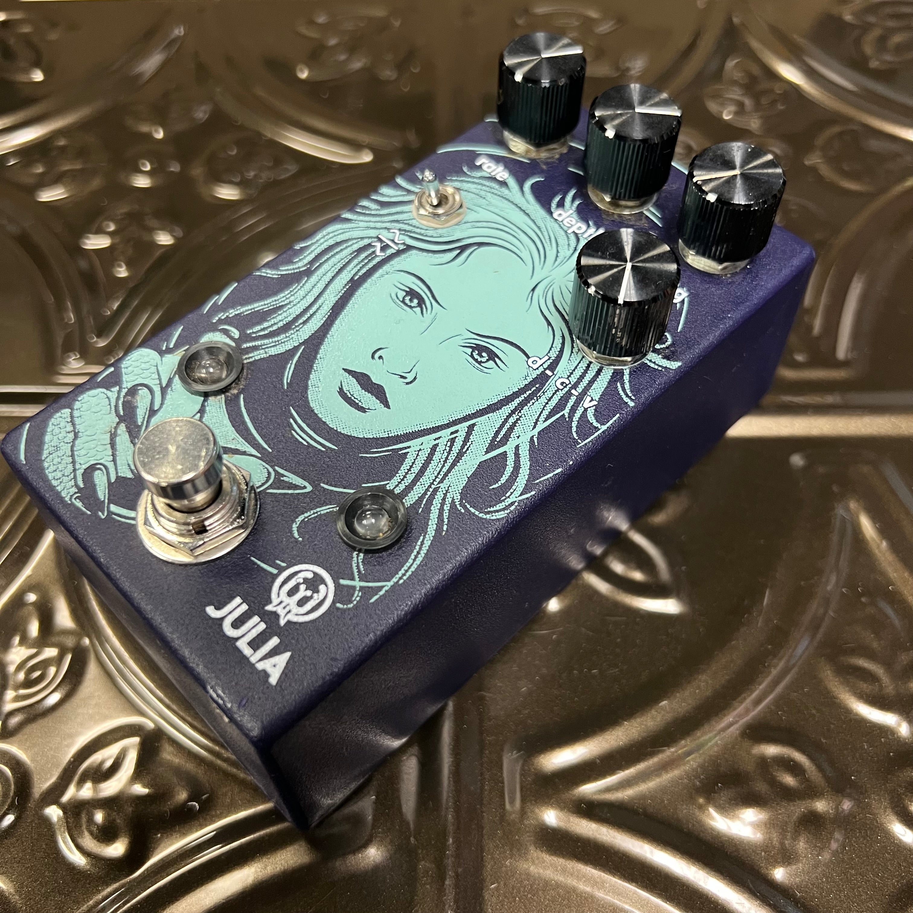 Used Walrus Audio Julia Chorus/Vibrato V2