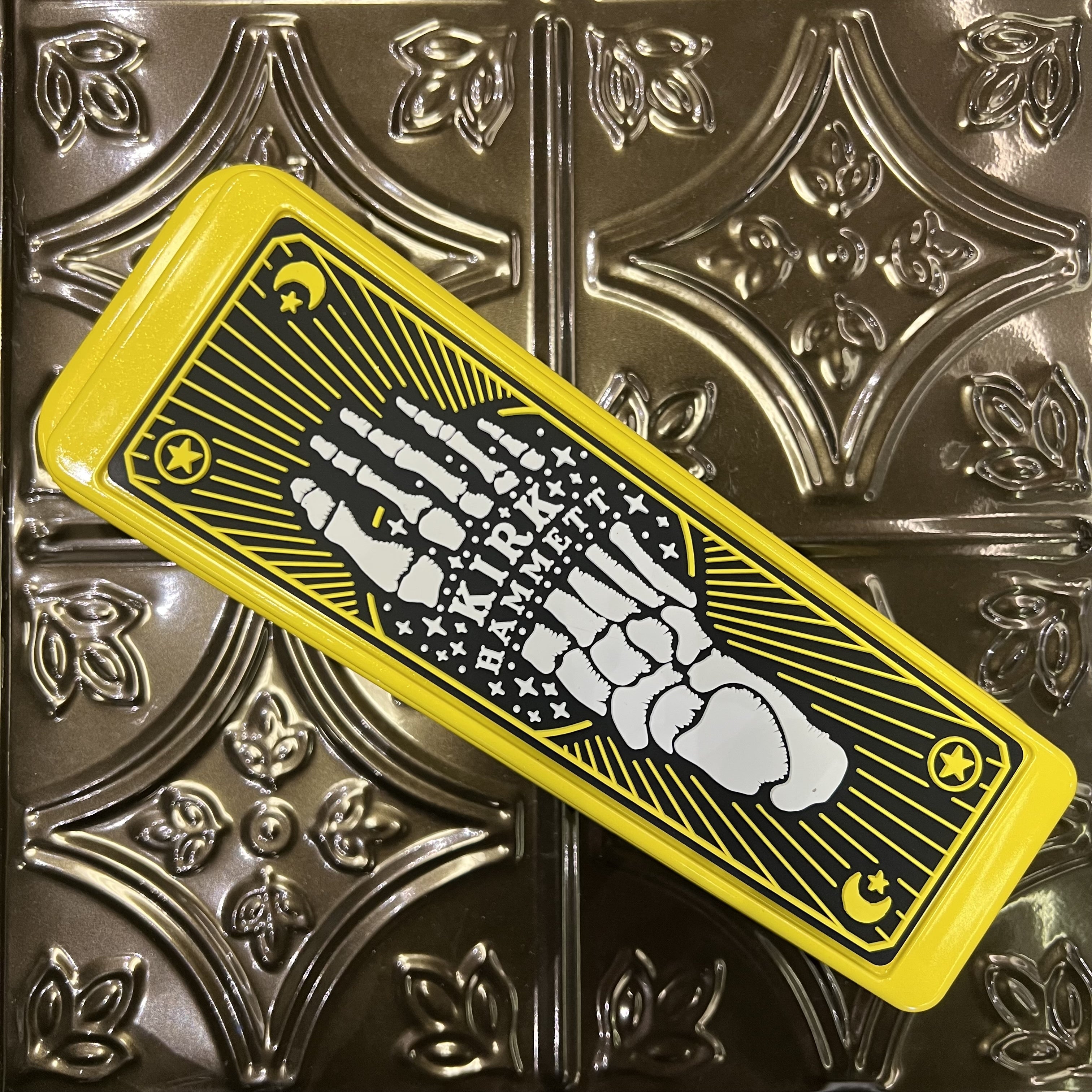 Used Kirk Hammett Cry Baby Wah Yellow Sparkle Special Edition