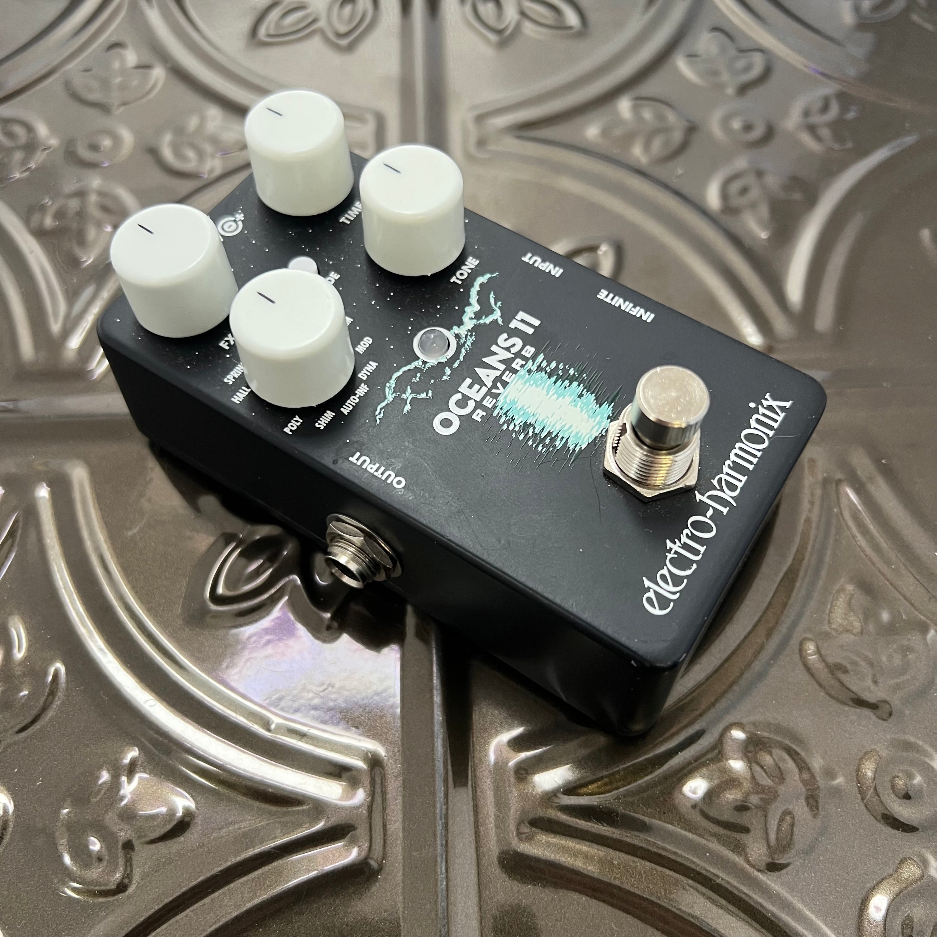 Used Electro Harmonix Oceans 11 Reverb Pedal
