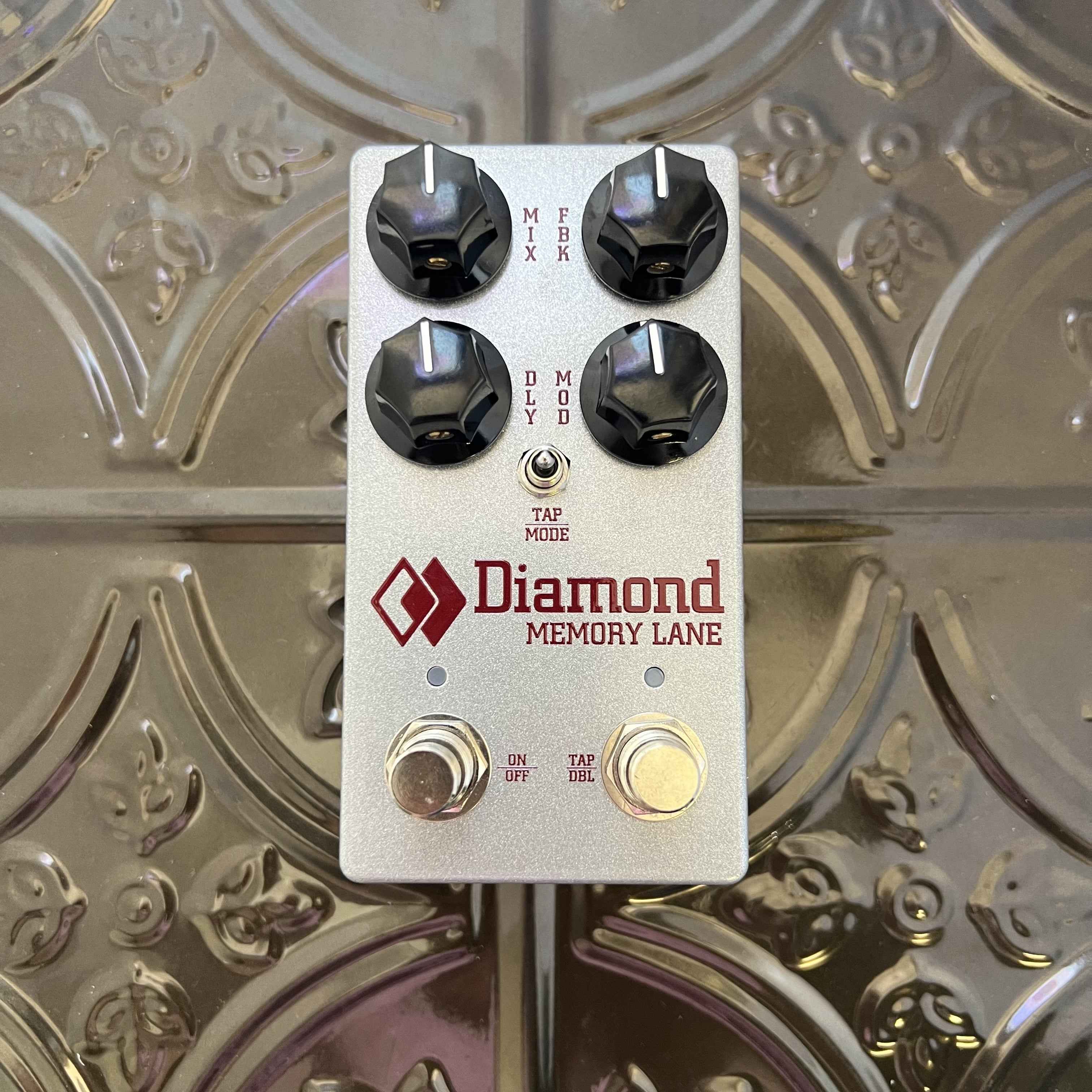 Used Diamond Memory Lane w/box