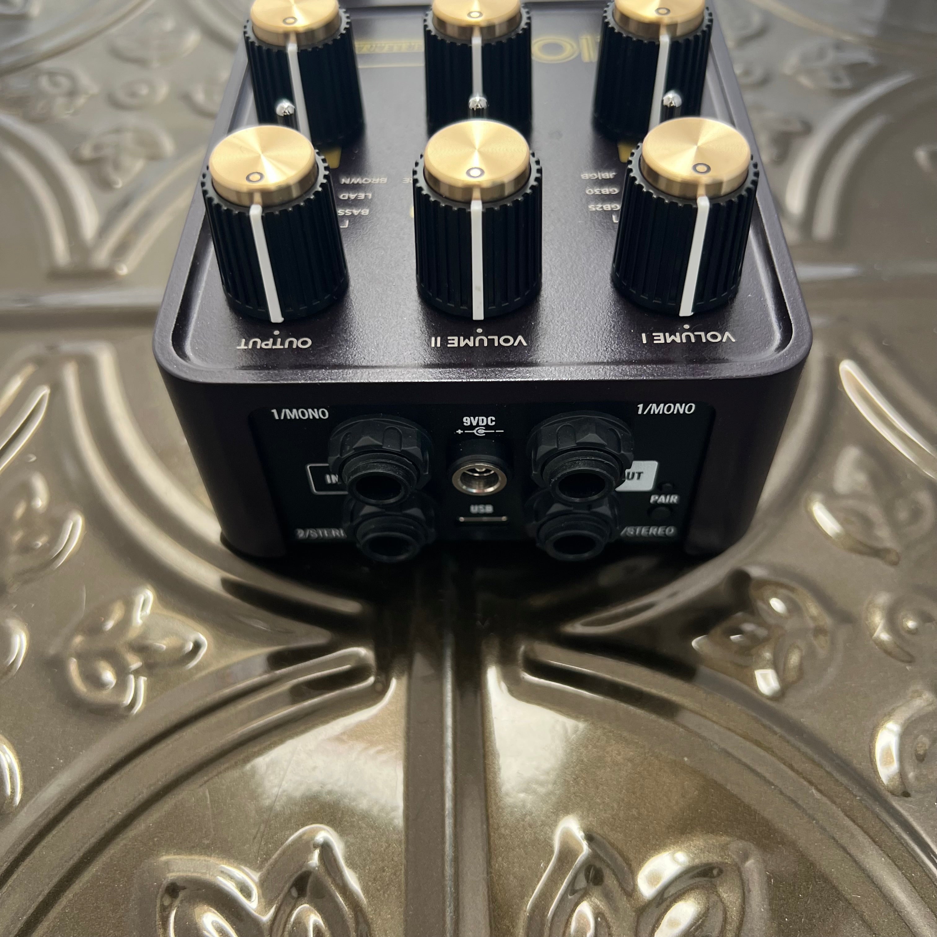 Used Universal Audio Lion '68 Super Lead Amp Pedal