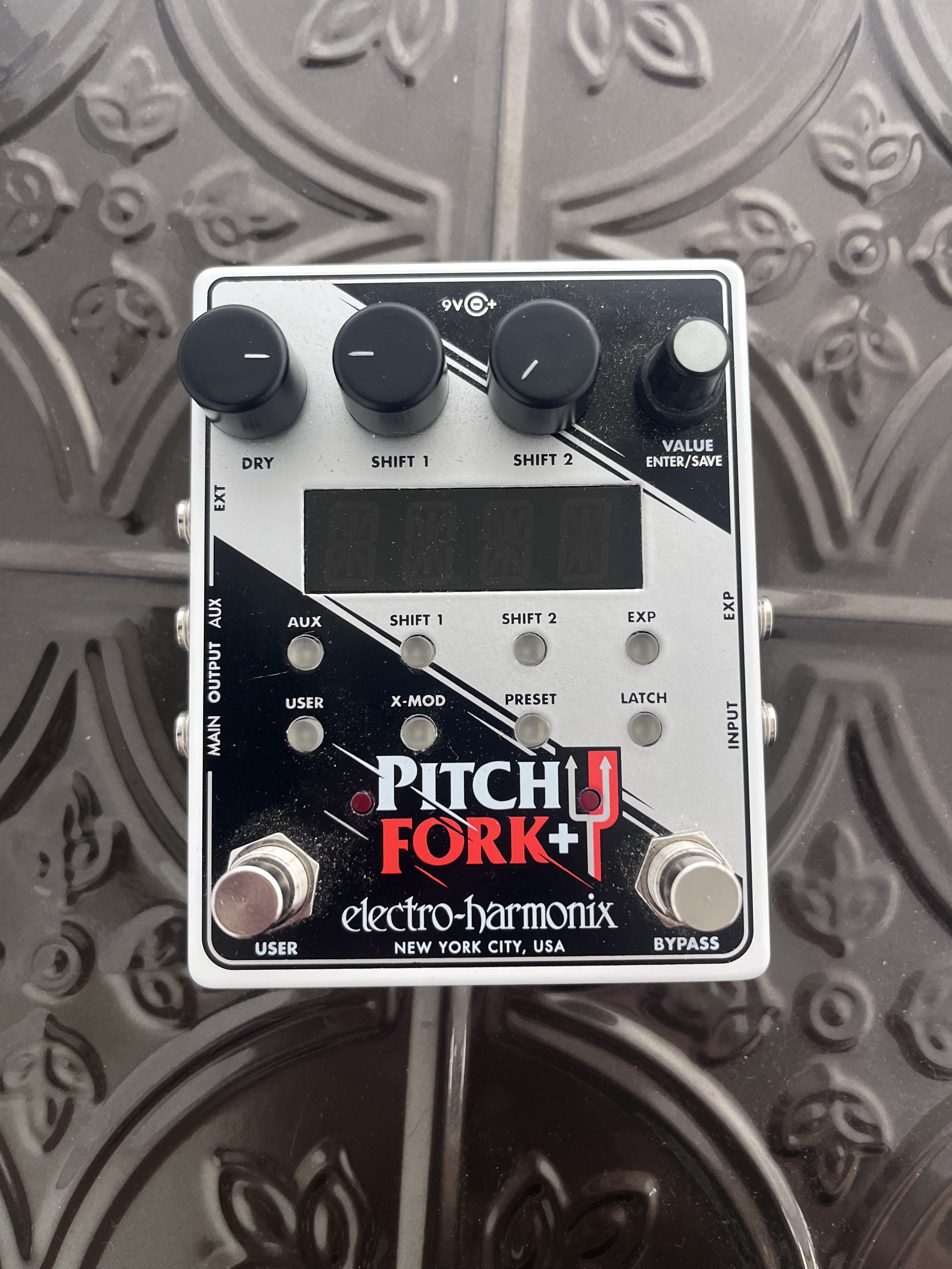 Used Electro-Harmonix Pitch Fork + Polyphonic Pitch Shift Pedal w/box