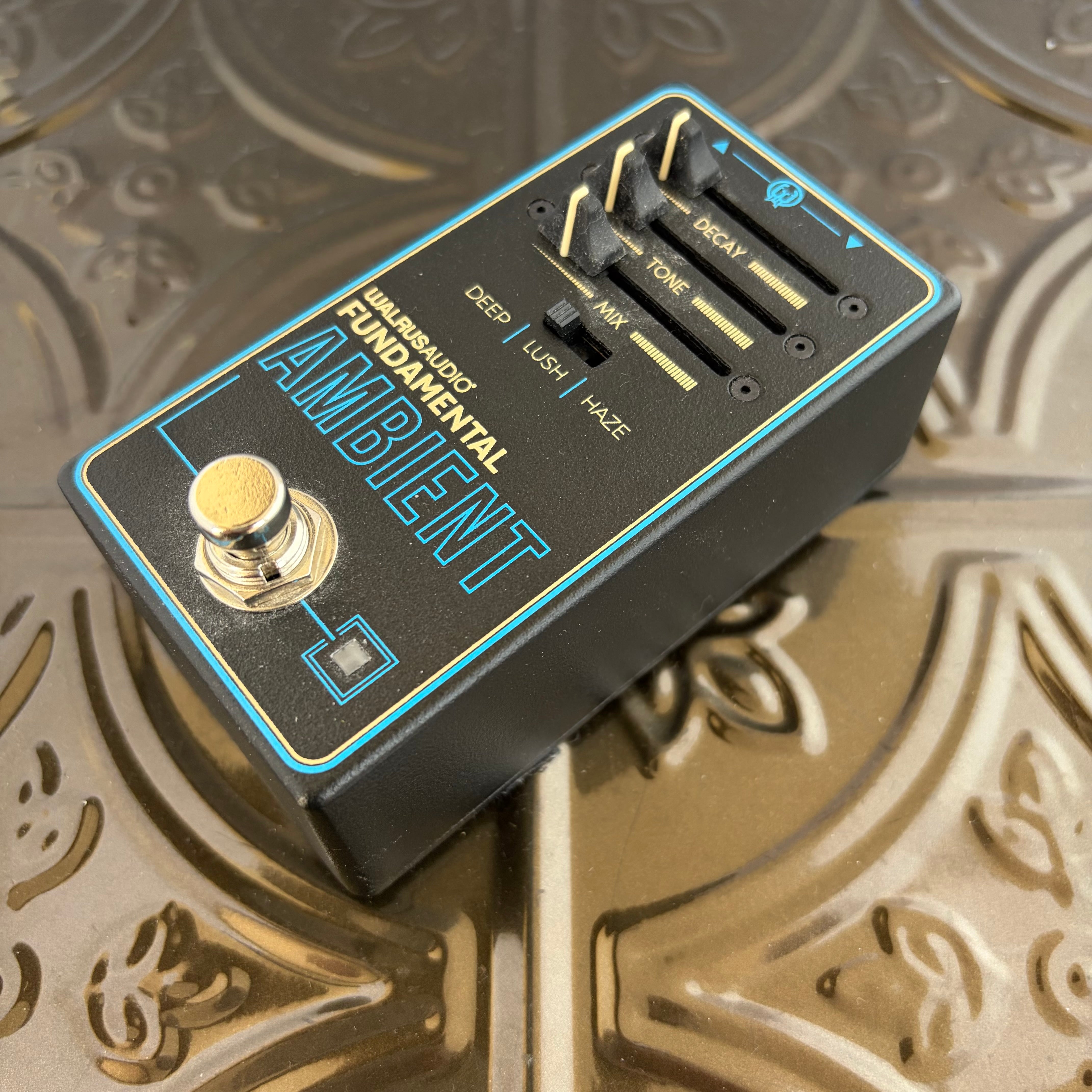 Used Walrus Audio Fundamental Ambient