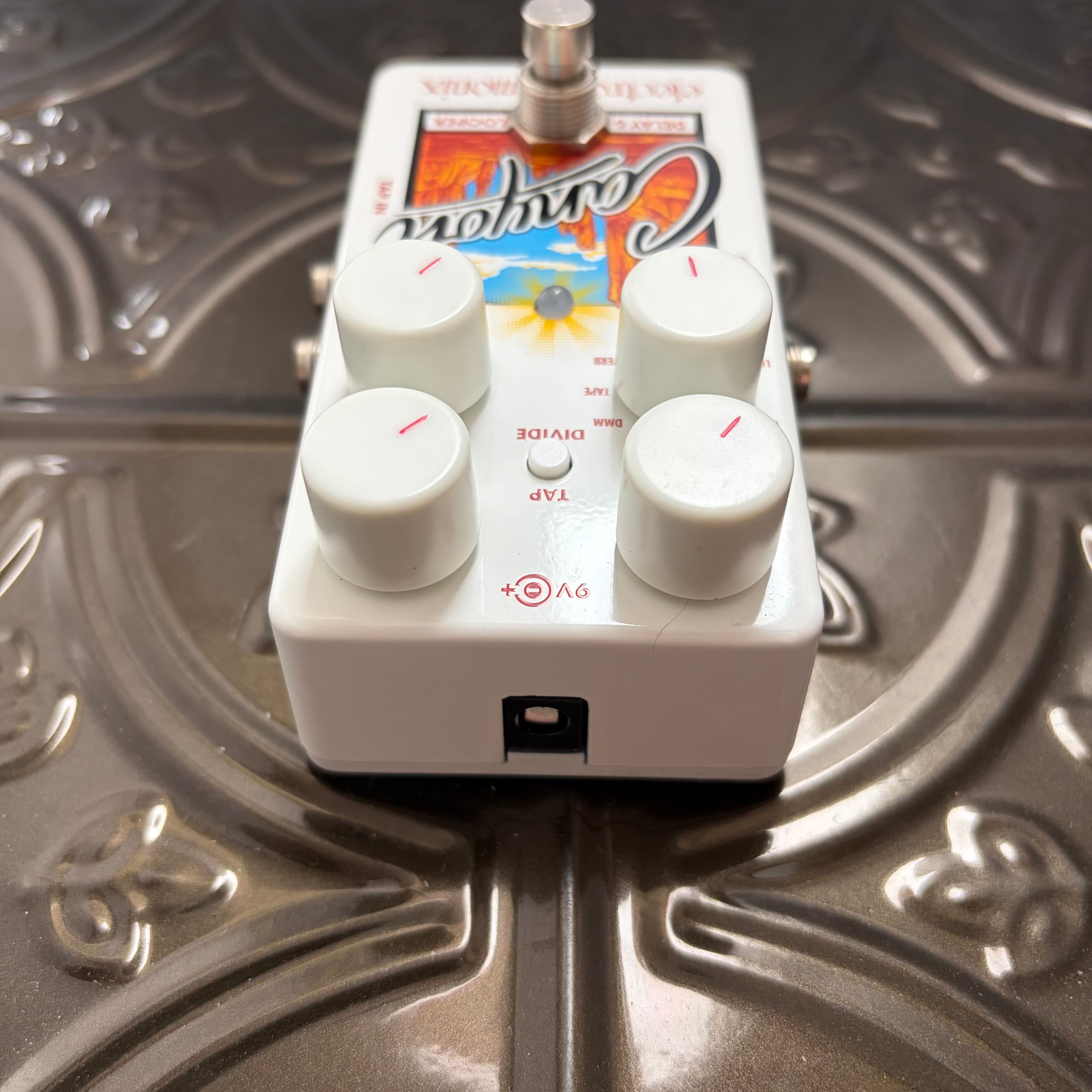 Used Electro Harmonix Canyon Delay & Looper w/box