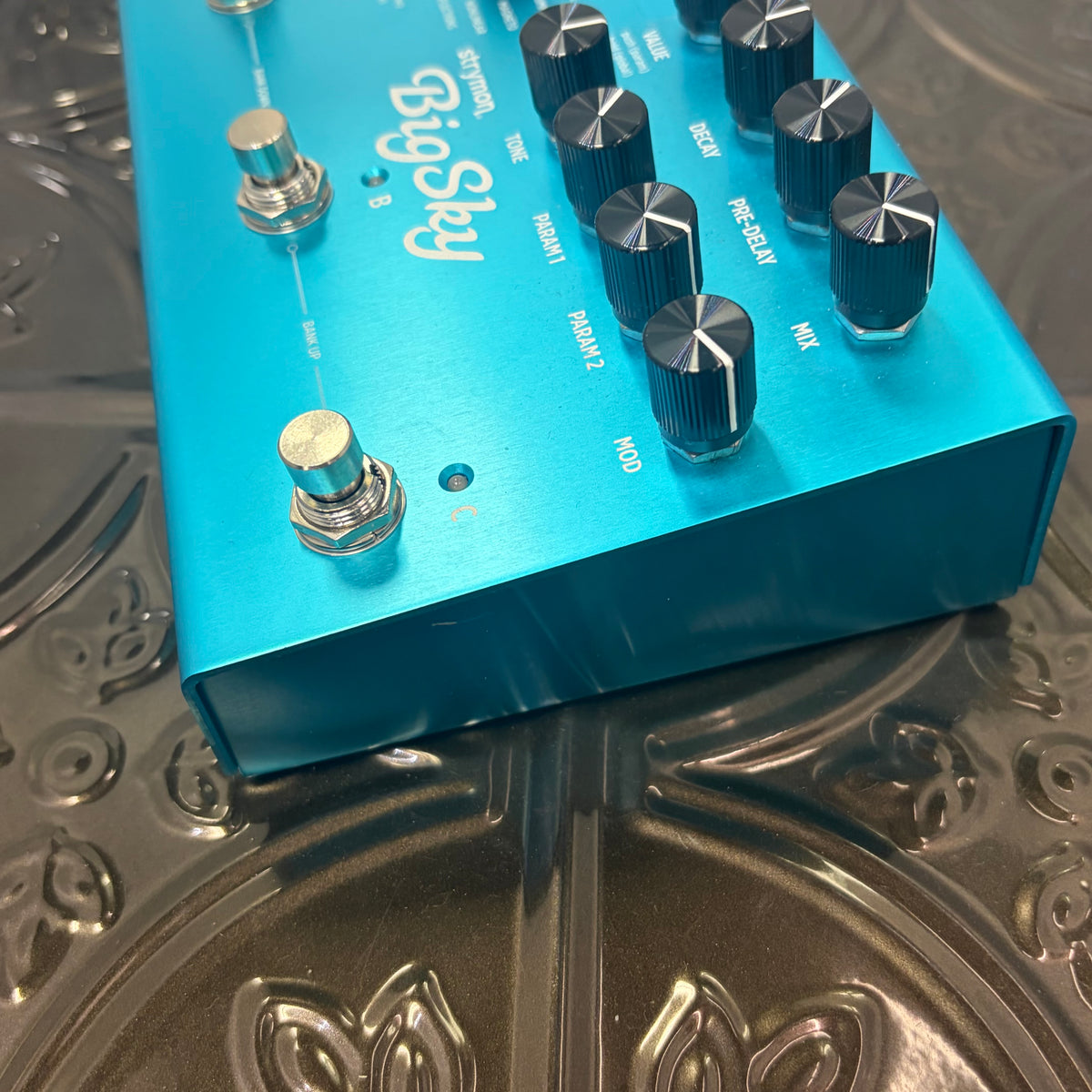 Used Strymon Big Sky Multi Reverb Pedal (w/box)