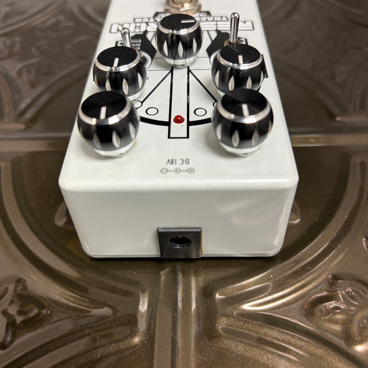Used Pigtronix Resotron Analog Filter Synth w/ box
