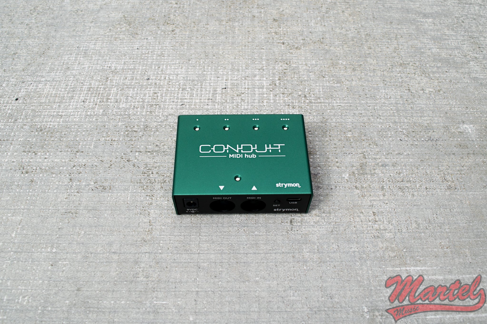Strymon Conduit Midi hub