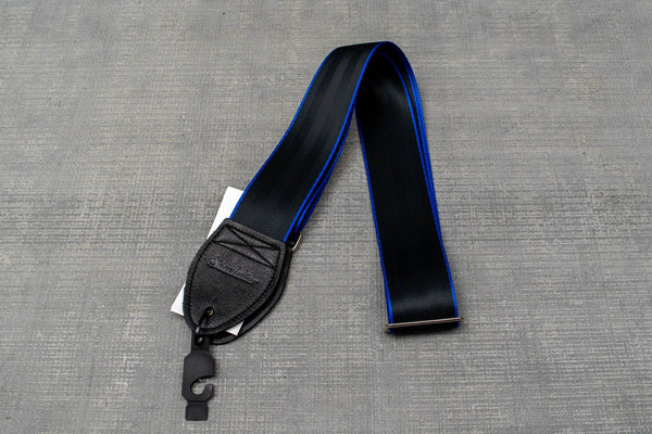 Souldier GS0000-BLBK04BK Edge Stripe Seat Belt Strap, Blue on Black