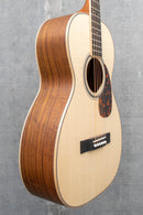 Larrivee OO-40 Mint