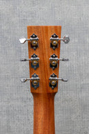 Larrivee OO-40 Mint