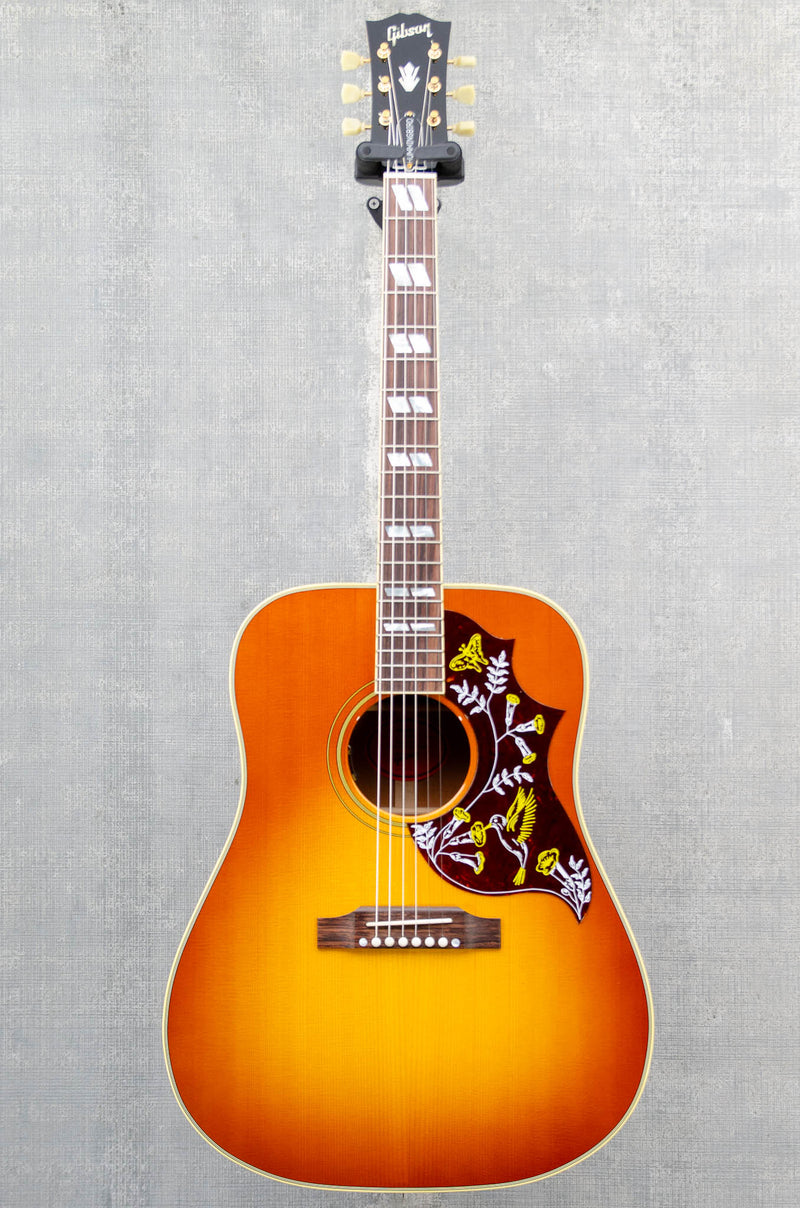 Used Gibson Hummingbird Heritage Cherry Sunburst 2023