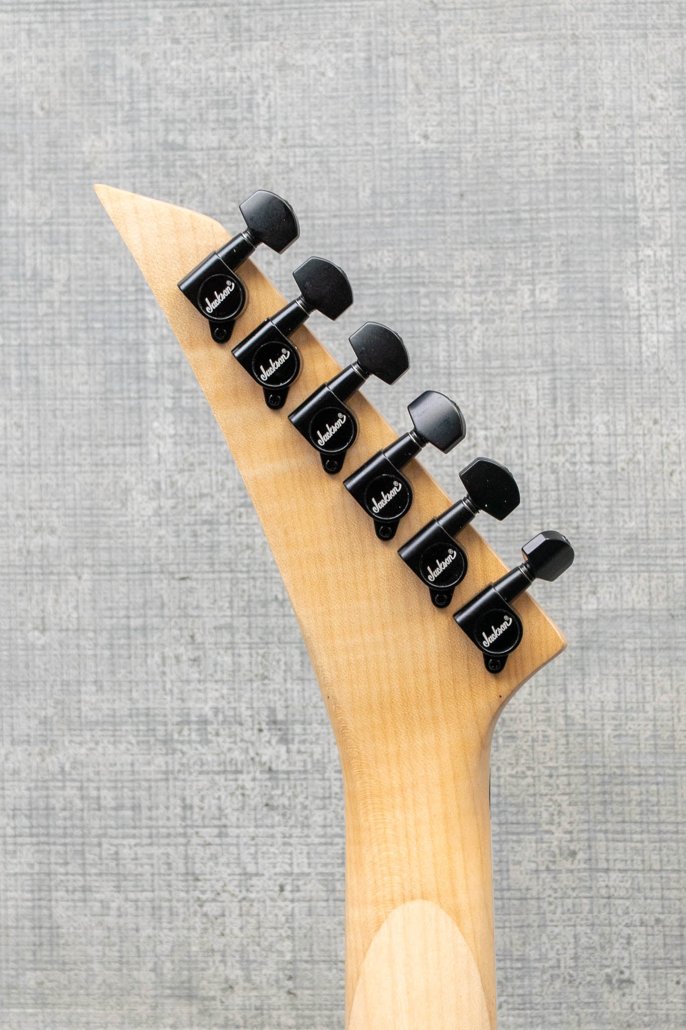 Jackson  JS Series Dinky Arch Top JS32 DKA Satin Black