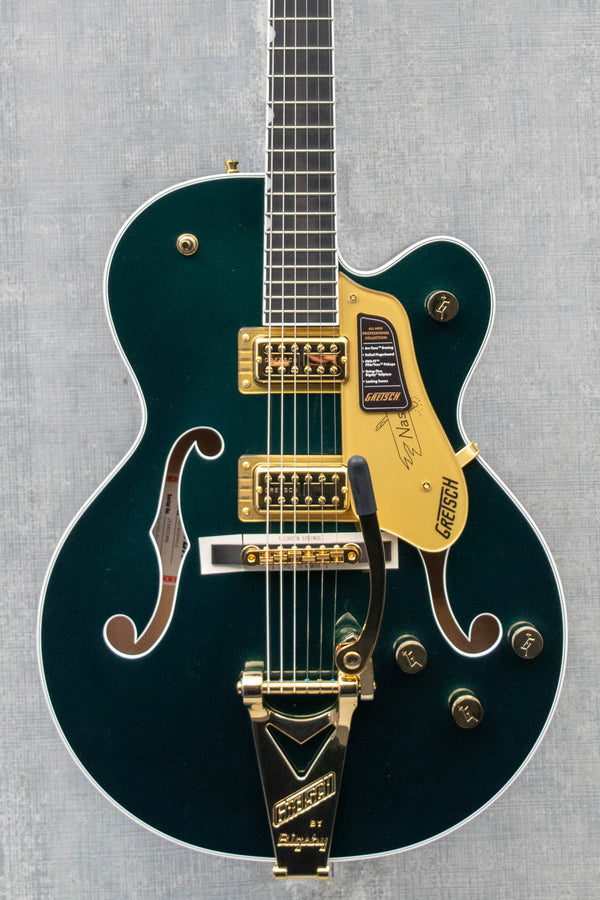 Gretsch  Nashville® Hollow Body with String-Thru Bigsby® and Gold Hardware Cadillac Green