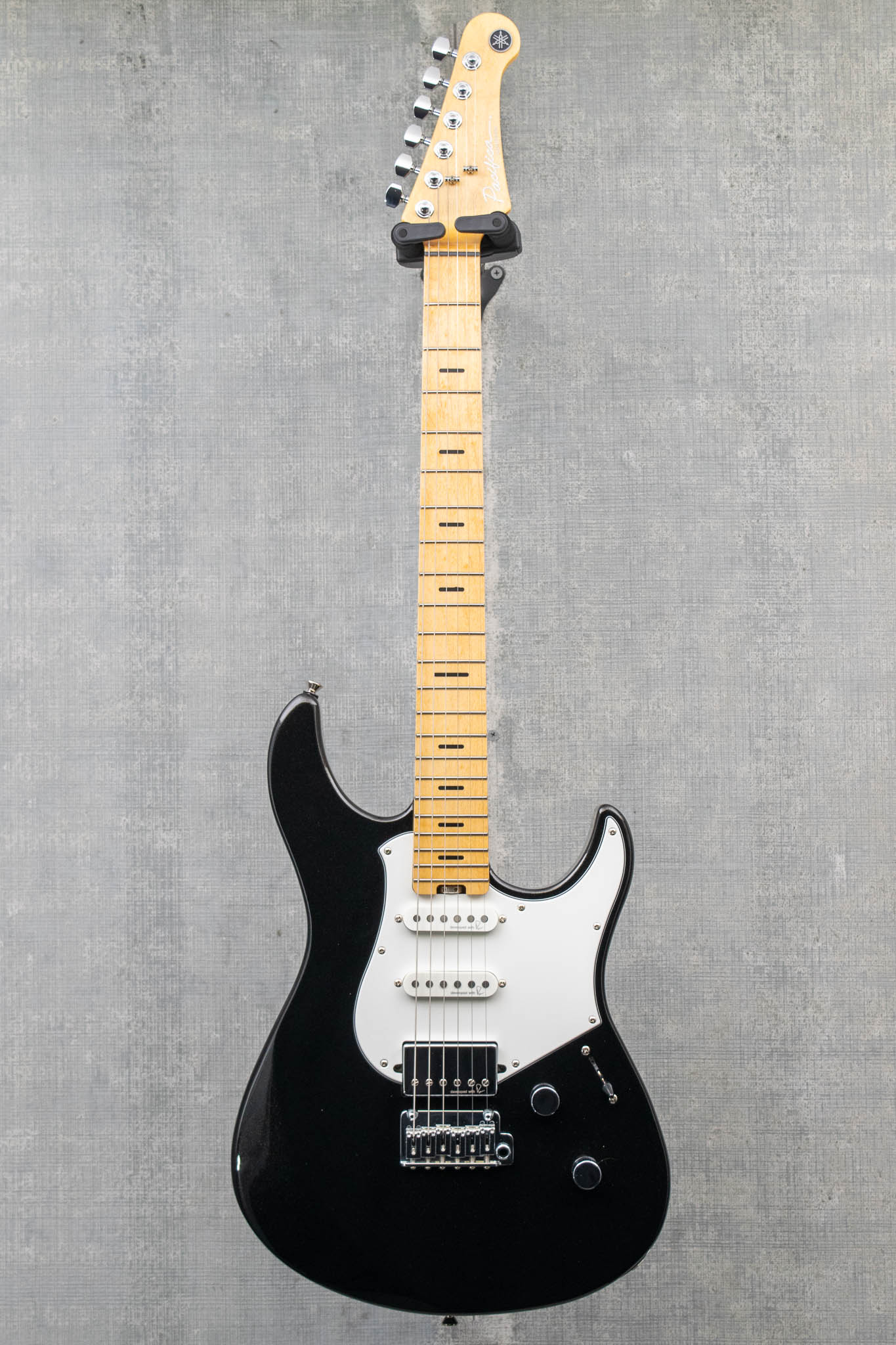 Yamaha Pacifica PACP12M Black Metallic Mint Condition