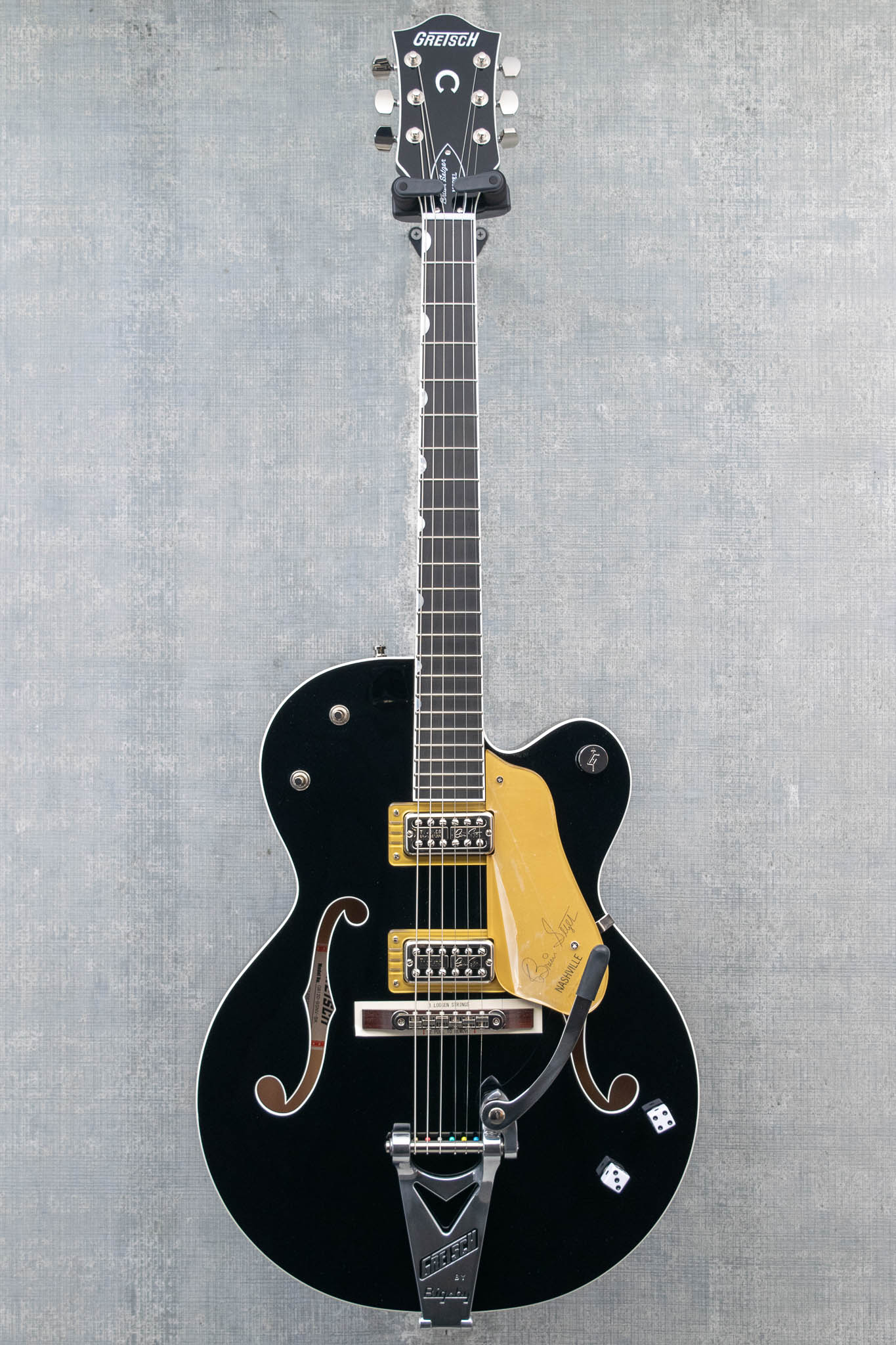 Gretsch G6120T-BSNV Brian Setzer Signature Nashville Hollow Body Black