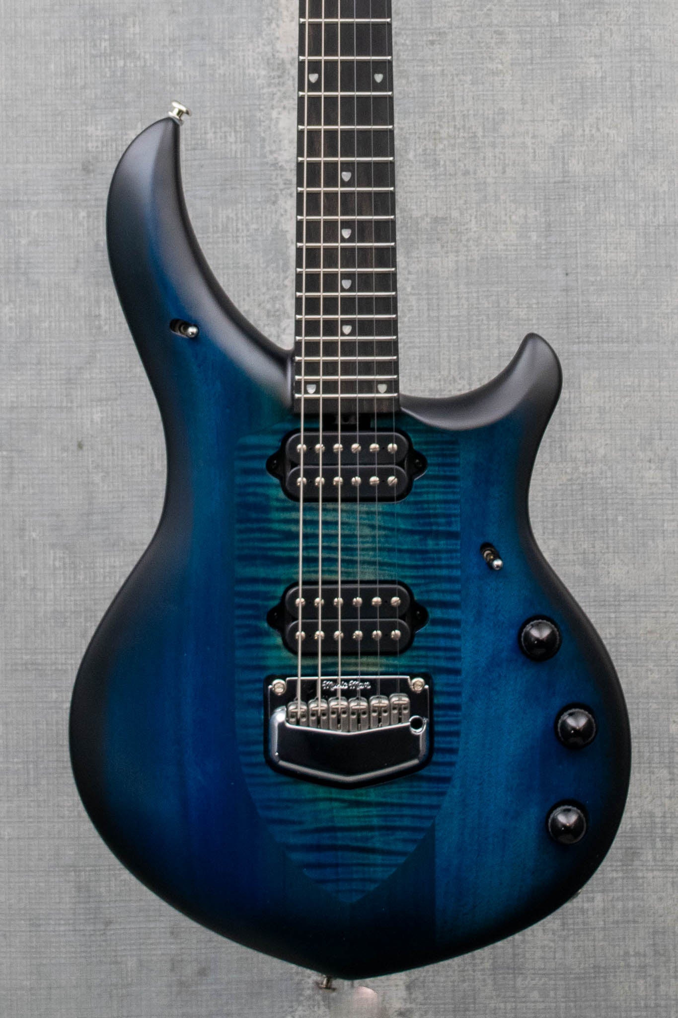 Used Ernie Ball Music Man Majesty - Blue Silk