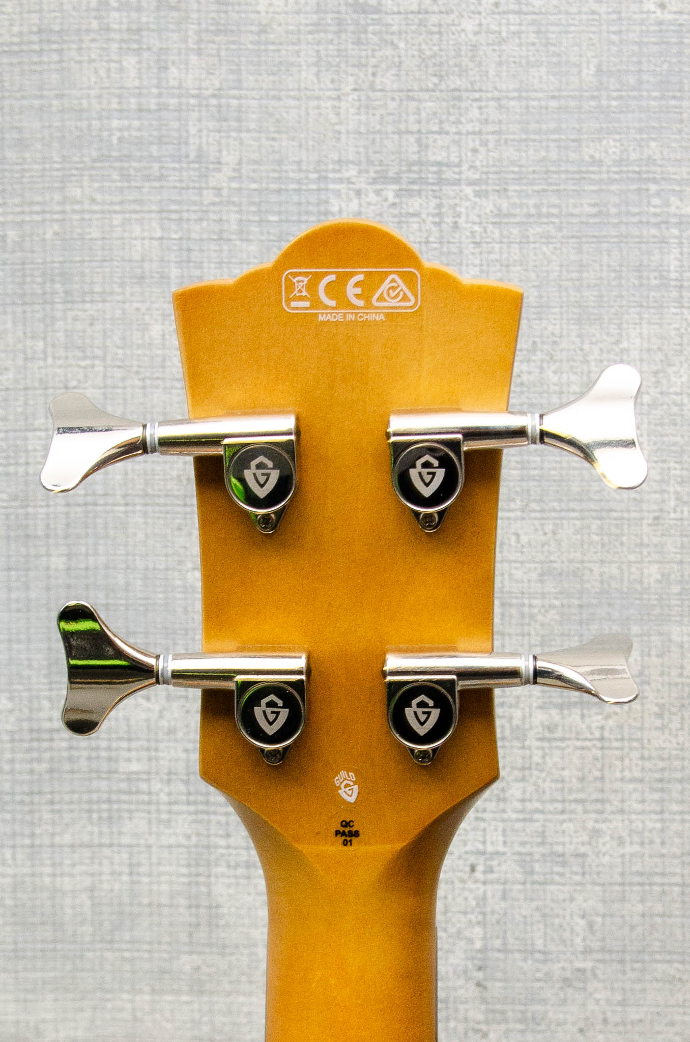 Guild Jumbo Junior Bass E MINT