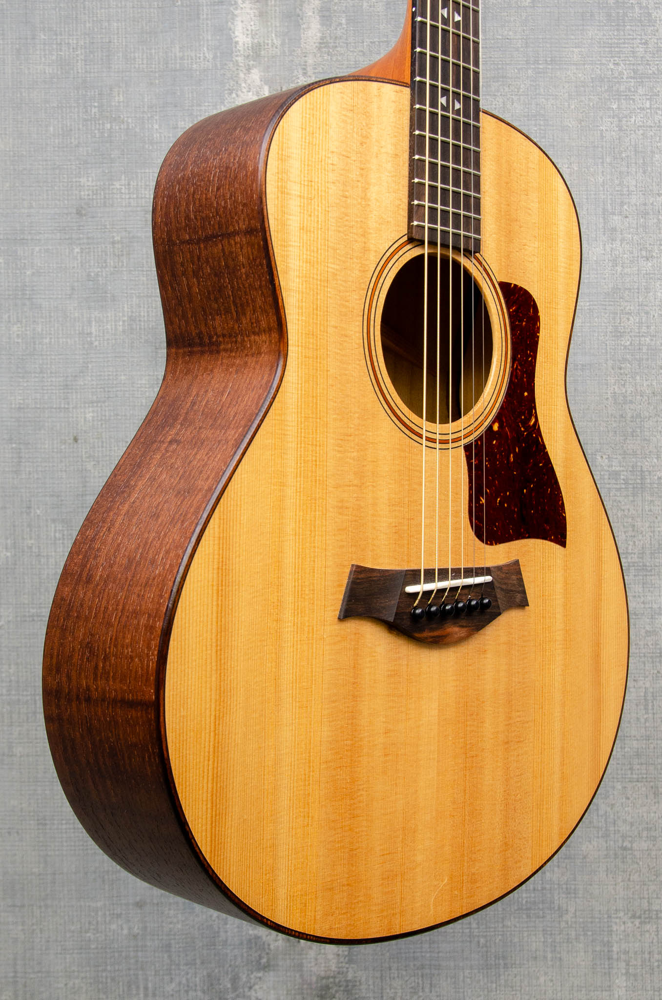 Used Taylor GT Grand Theater Urban Ash - Natural (2020)