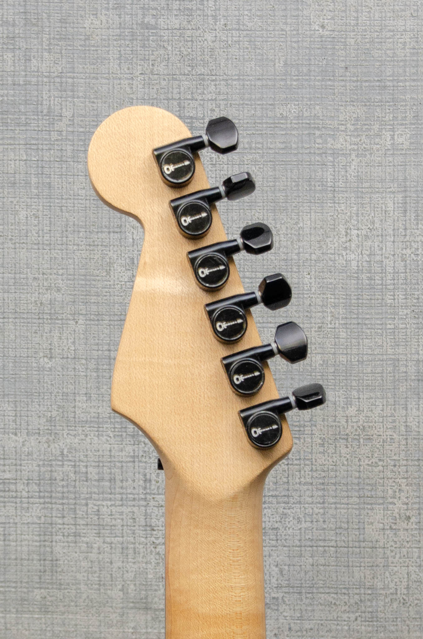 Used Charvel USA Select So-Cal Style 1 HSS FR - Satin Plum