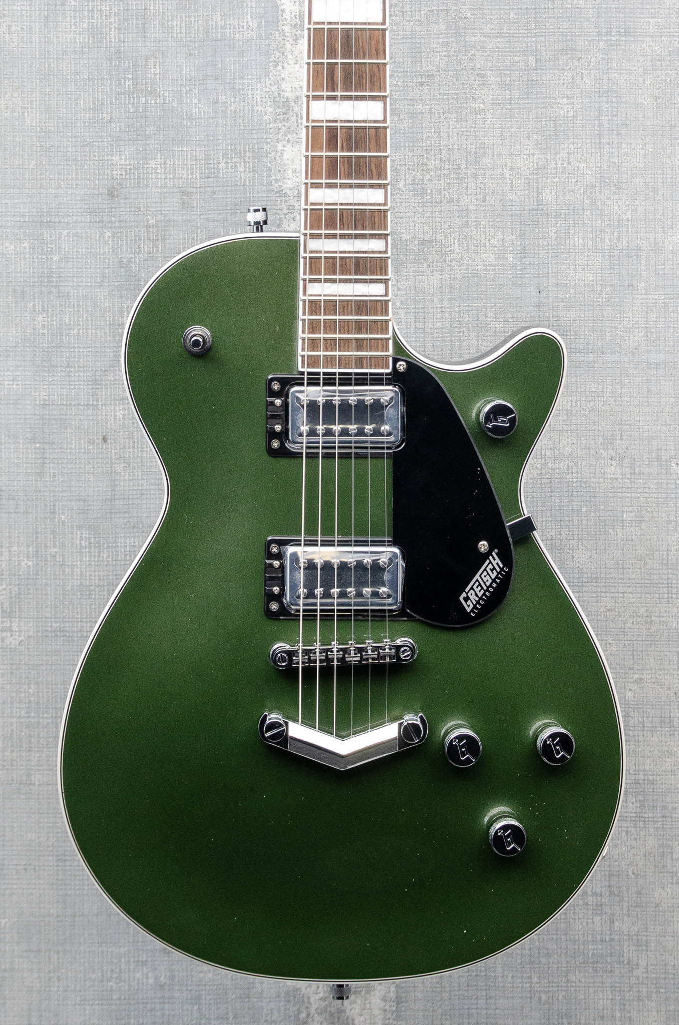 MINT Gretsch G5220 Electromatic Jet BT Single-Cut with V-Stoptail Olive Metallic